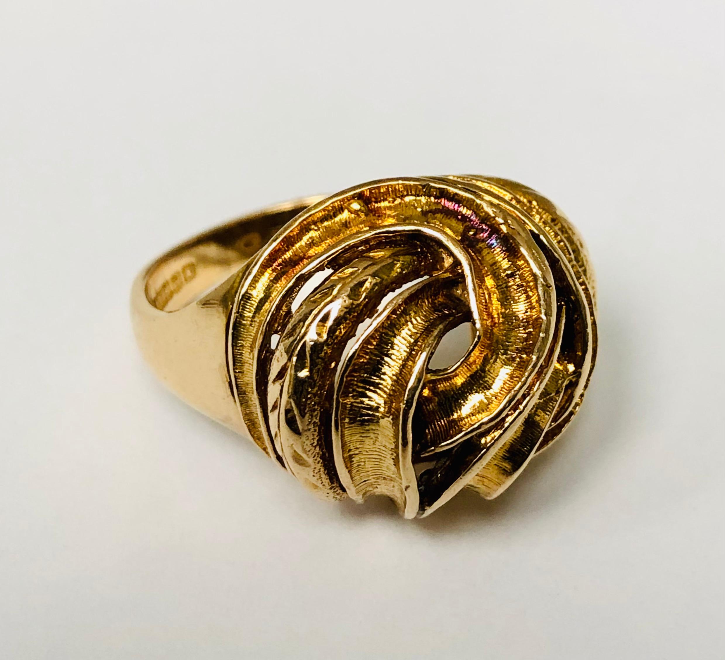 gold england ring