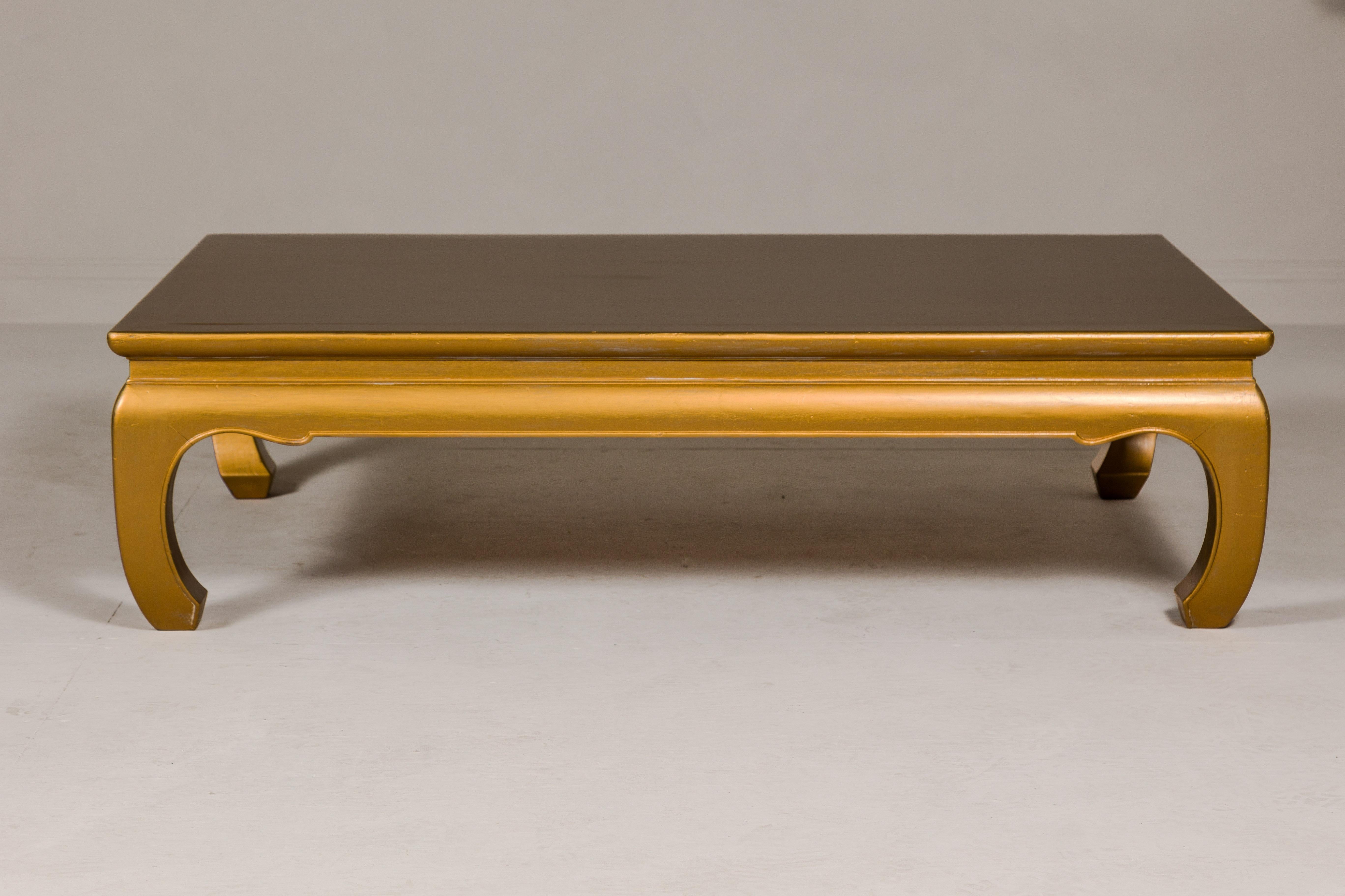Gold Lacquered Ming Dynasty Style Chow Leg Coffee Table with Carved Apron For Sale 6