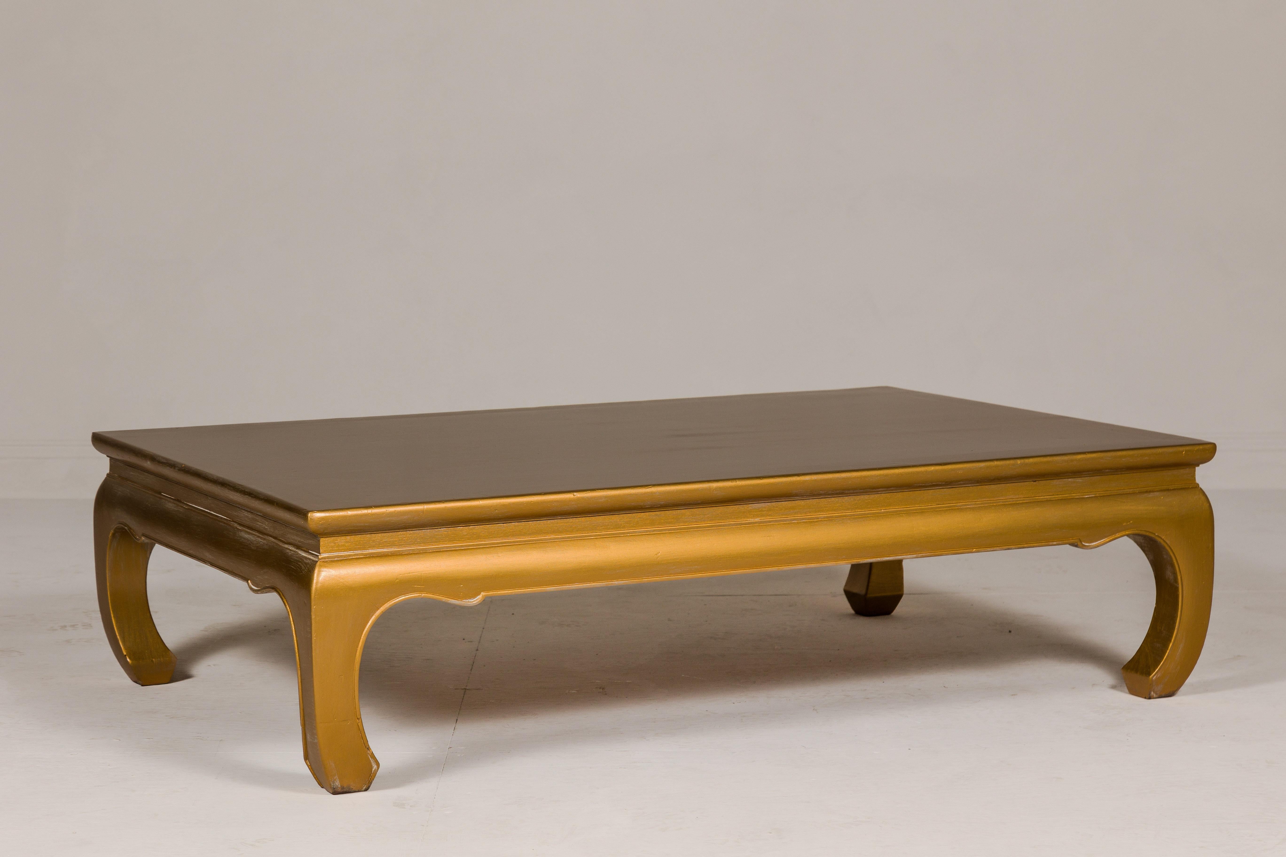 Gold Lacquered Ming Dynasty Style Chow Leg Coffee Table with Carved Apron For Sale 3