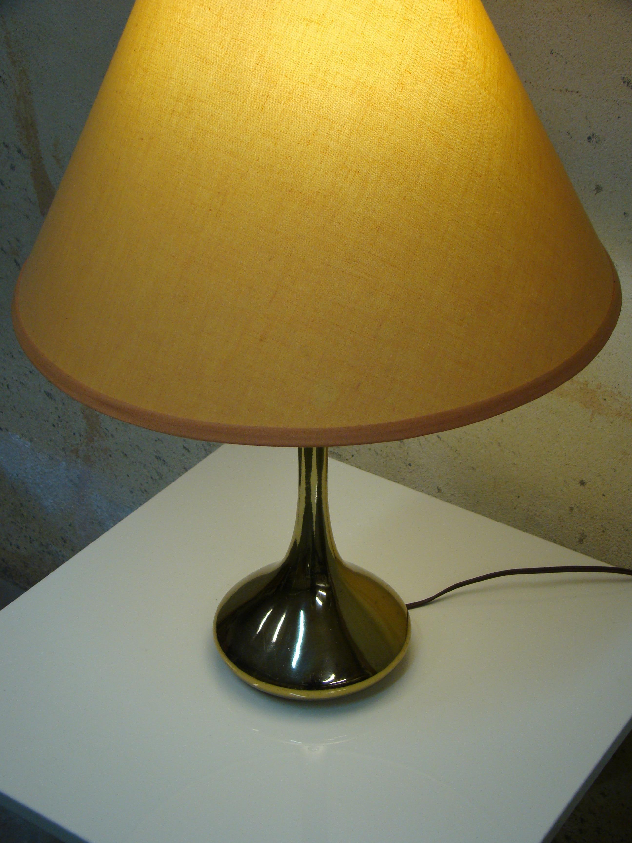 Mid-Century Modern Gold Laurel Brass Table Lamp Attributed to Gio Ponti, circa 1960s