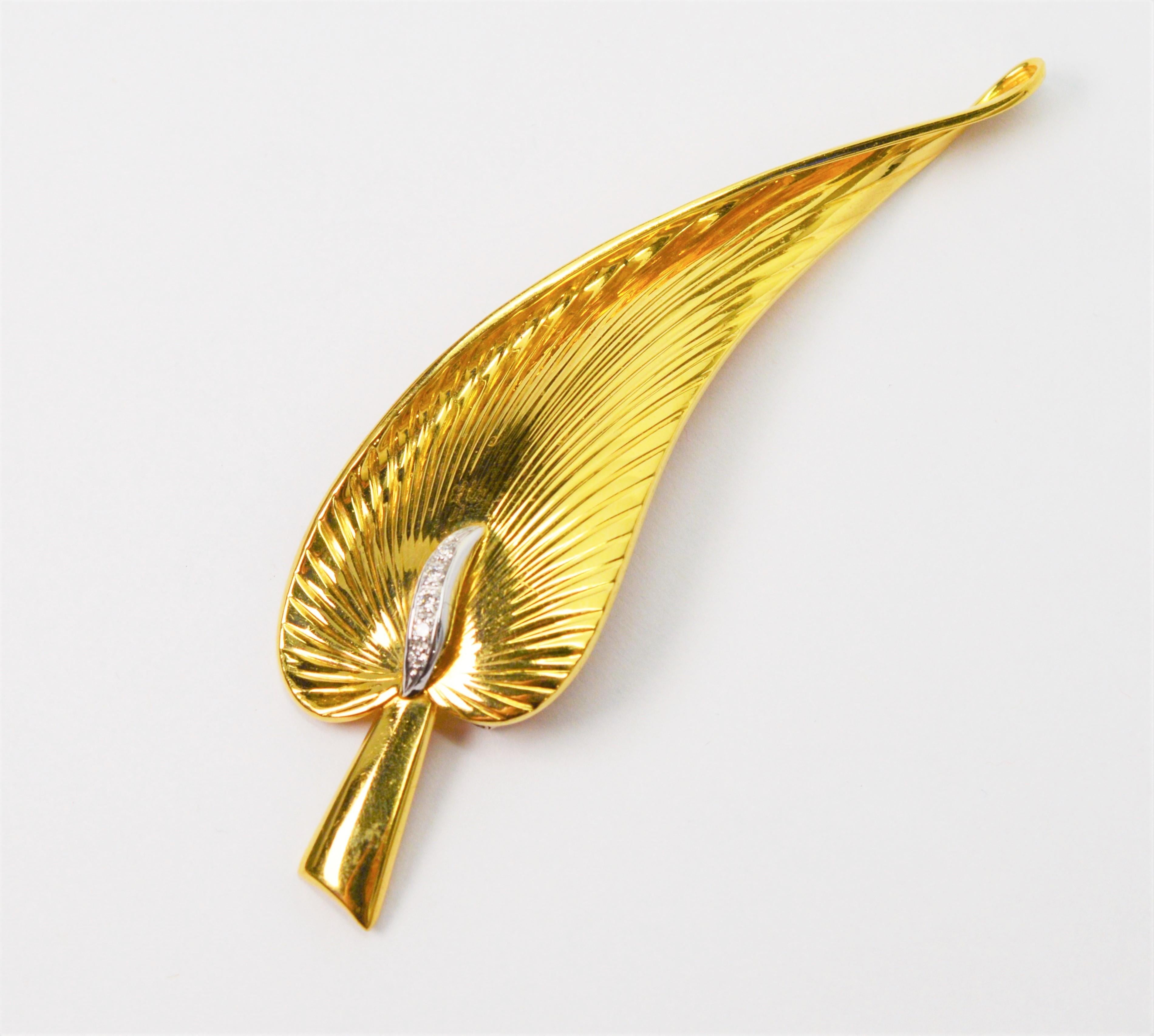 Blattgold-Brosche mit Diamant-Akzenten Damen