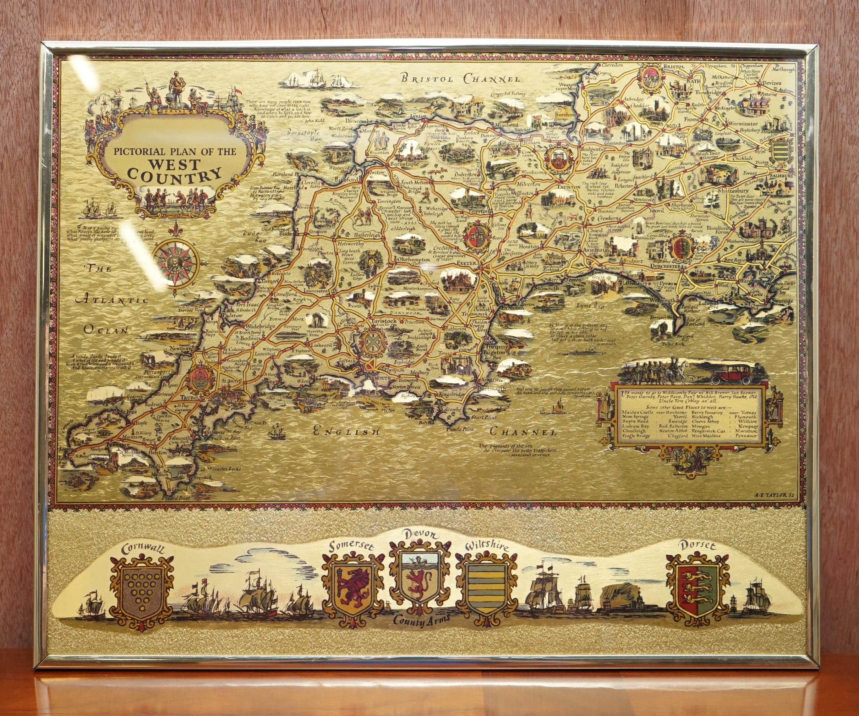 Nous sommes ravis d'offrir à la vente cette belle carte picturale de l'Ouest de l'Angleterre, gravée à la feuille d'or.

Il s'agit d'une pièce très intéressante et décorative, qui s'intègre parfaitement dans n'importe quel environnement. Il s'agit