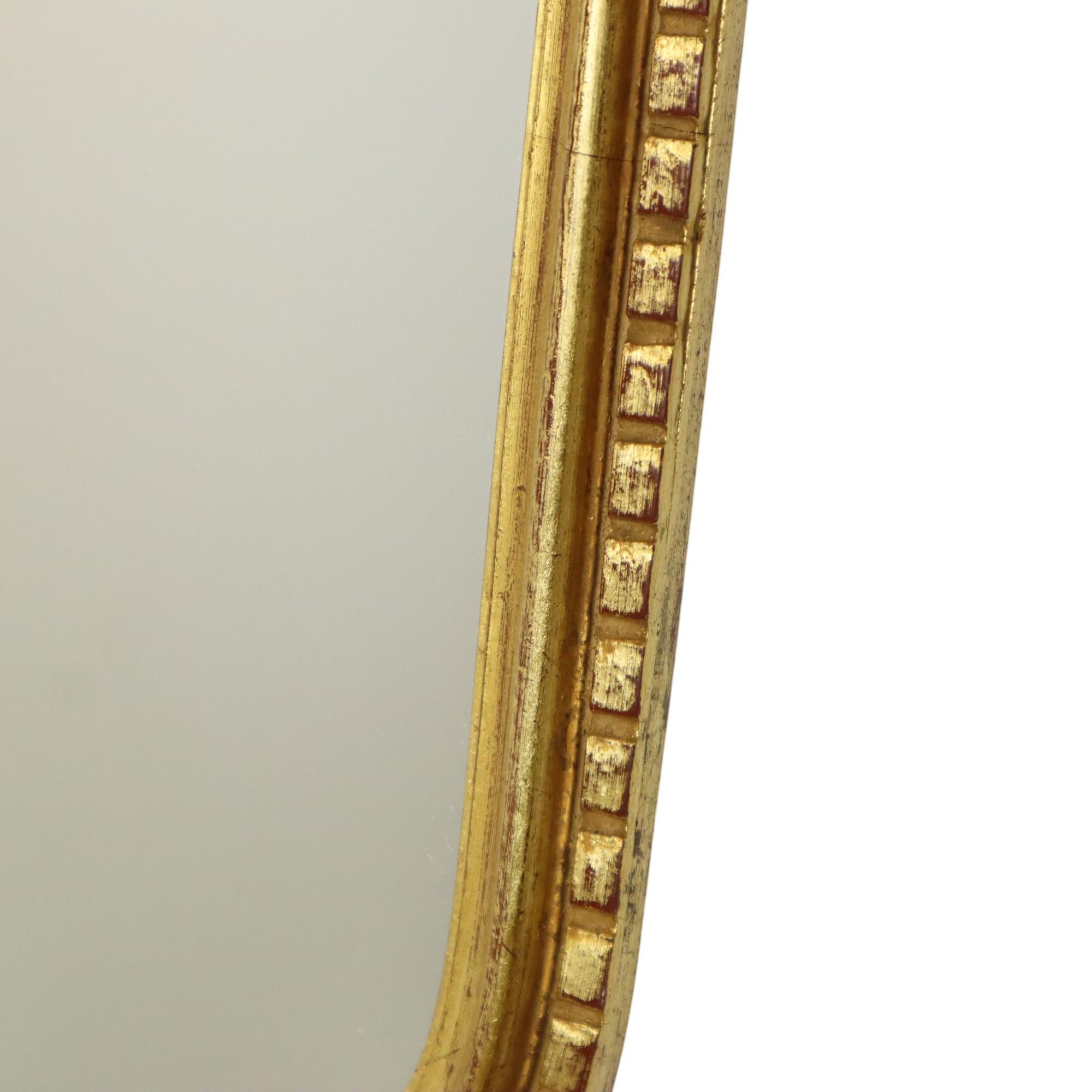 Miroir à crête doré à la feuille d'or Deknudt Facet Hollywood Regency Bon état - En vente à Poperinge, BE