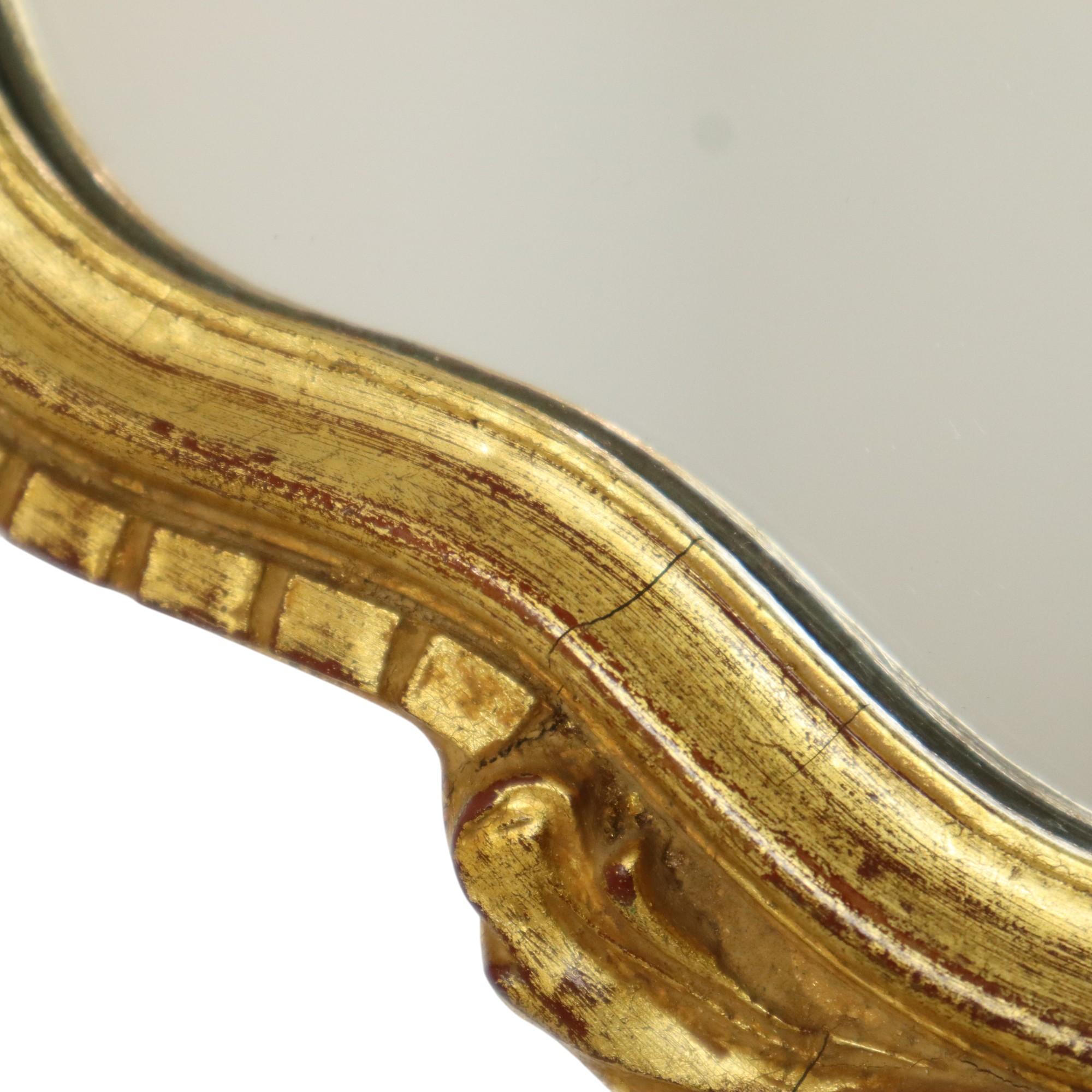 Verre Miroir à crête doré à la feuille d'or Deknudt Facet Hollywood Regency en vente