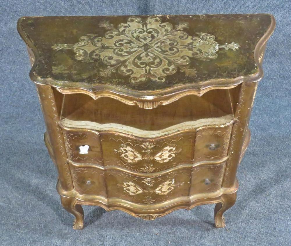 Hardwood Gold Leaf Gilded Florentine Italian Nightstand Night Table, circa 1920