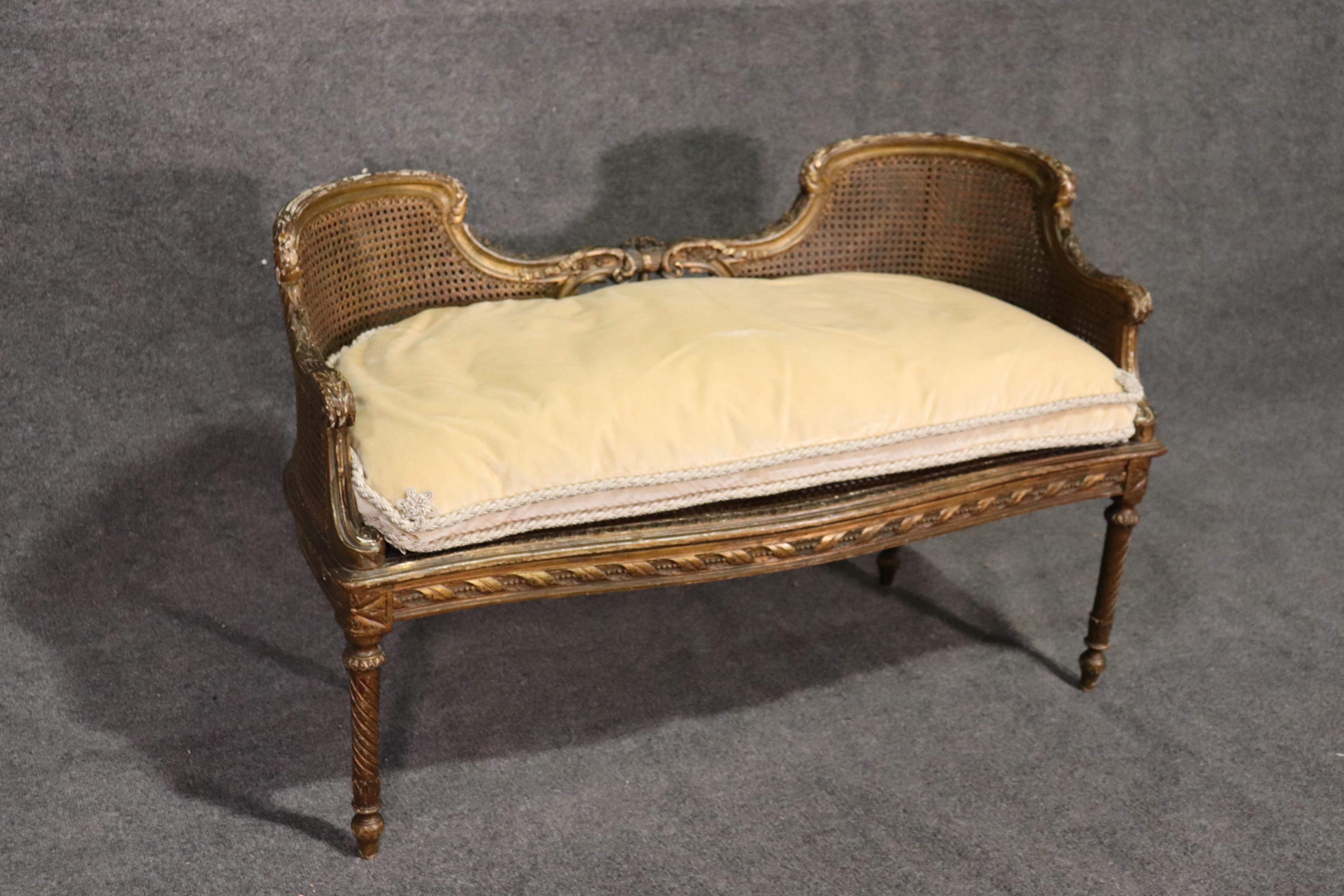 Gold Leaf Gilded French Louis XVI Carved Window Bench Settee, circa 1870 In Good Condition In Swedesboro, NJ