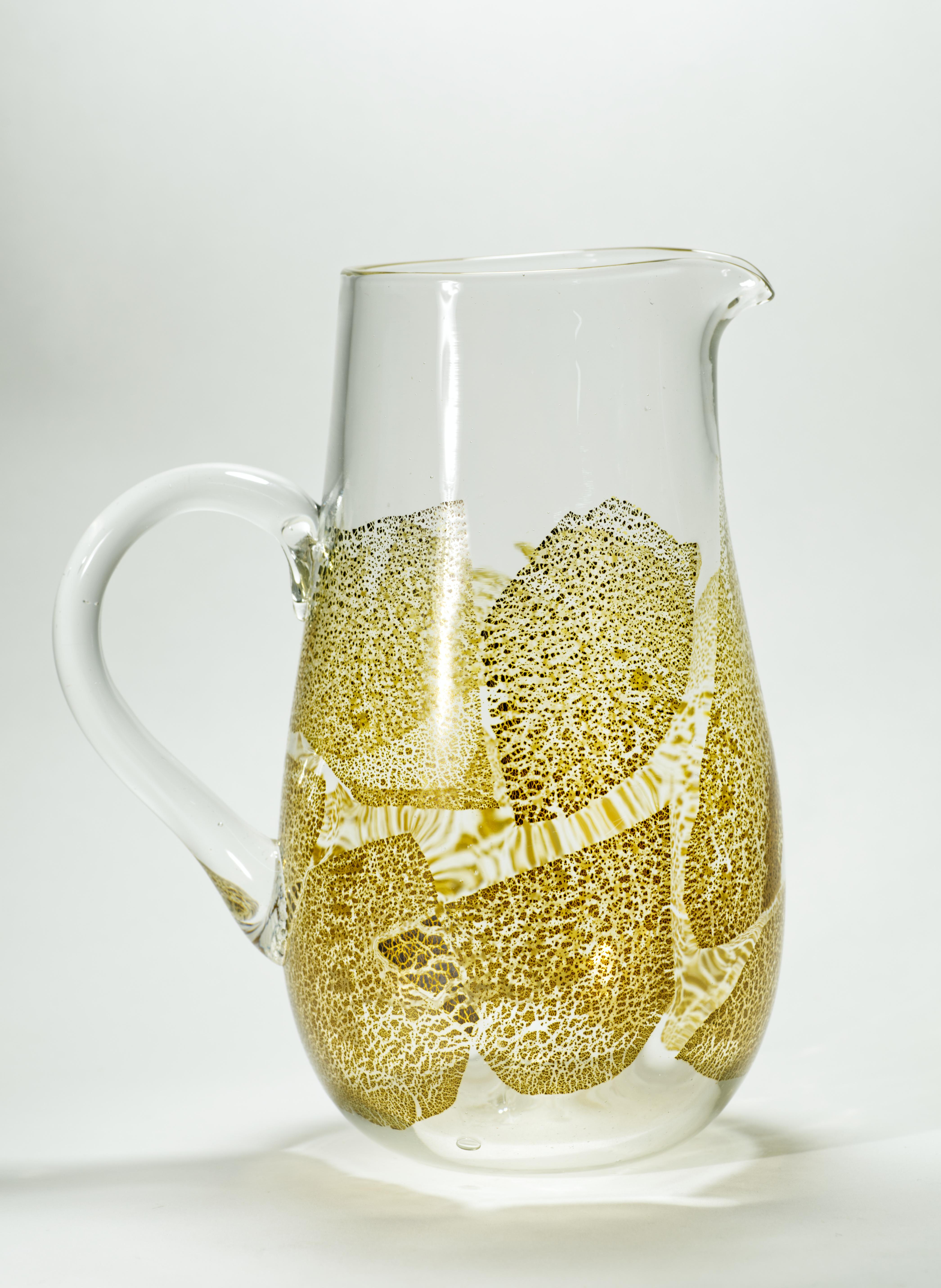 Blattgold-Glaskrug Attb. an Dan Mirer, amerikanisches Studio-Kunstglas 1999 (20. Jahrhundert) im Angebot