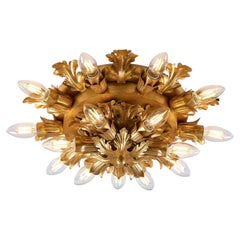 Plafonnier à 15 lumières en métal à feuilles d'or