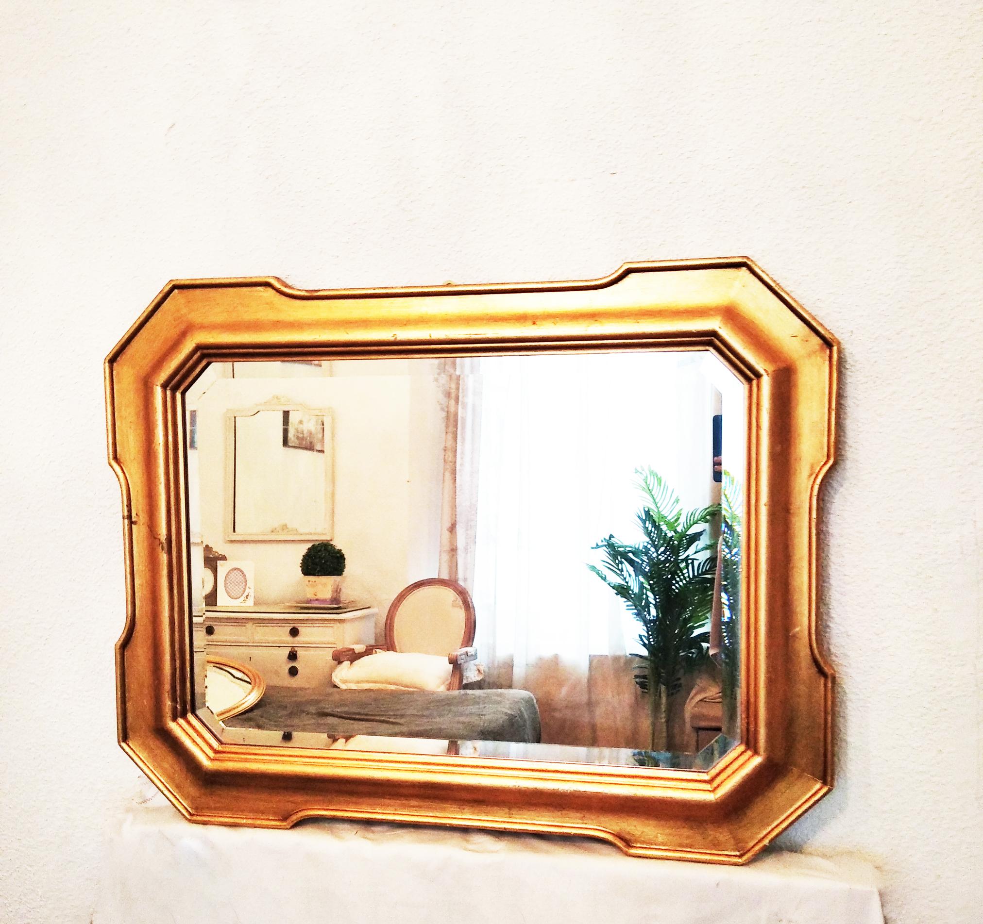 Spiegel Blattgold Wood, mit abgeschrägtem und abgenutztem Glas, horizontal oder vertikal  70s im Angebot 7