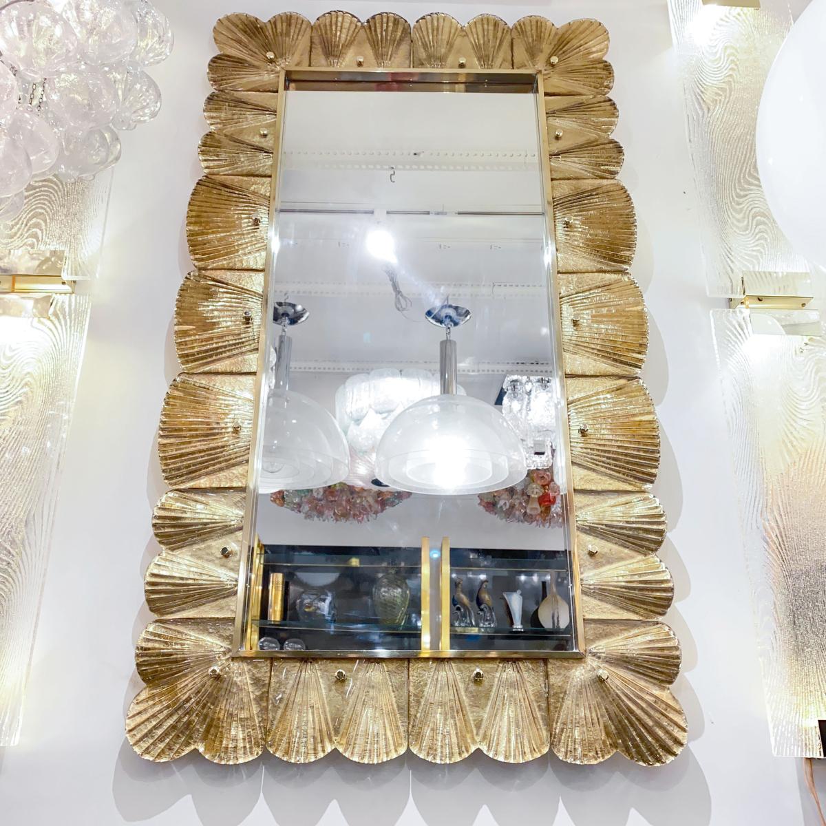 Gold leaf Murano glass mirror with 