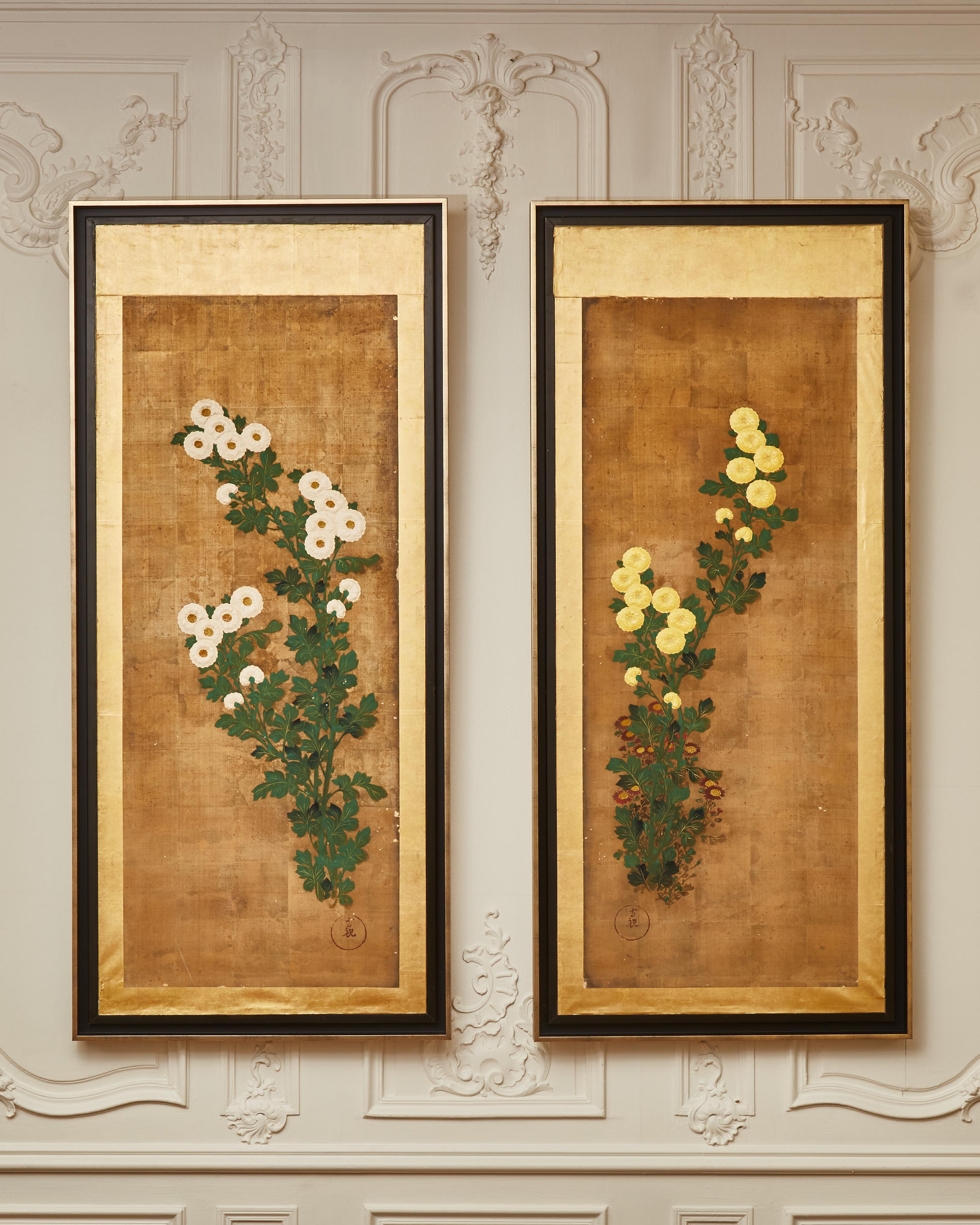 Exceptional pair of old Japanisme paintings with gold leaf.
19th century. 

Custom made frames.