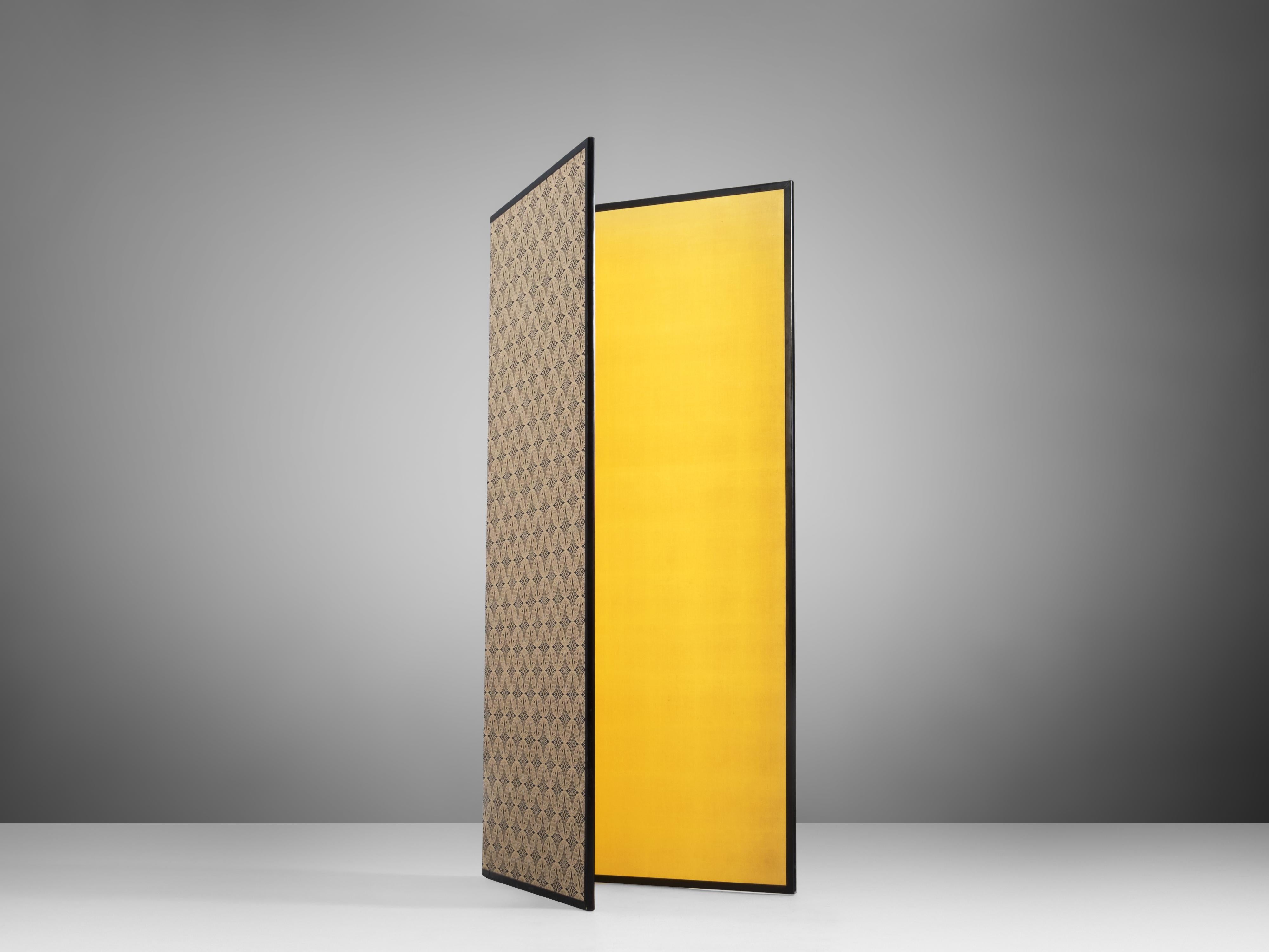 Room divider or screen, gold leaf, lacquered wood, France, 1960s.

Gold leaf folding screen from French origin. The two panels are carefully decorated with a geometric pattern on the outside and gold leaf on the inside. The inside beautifully