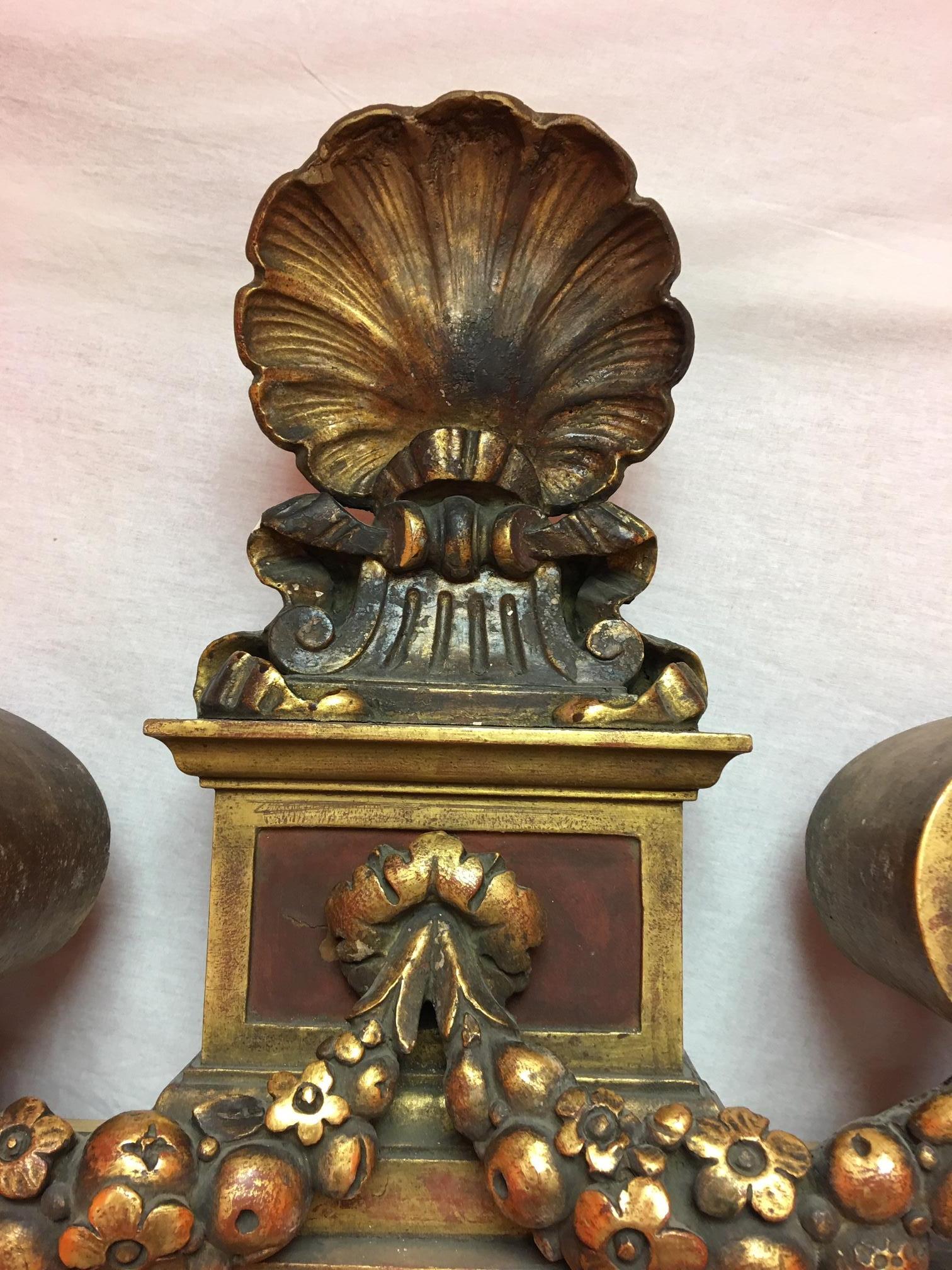 French Gold Leaf Wood Carved Mirror with Figures on Each Side and Top Shell, circa 1890