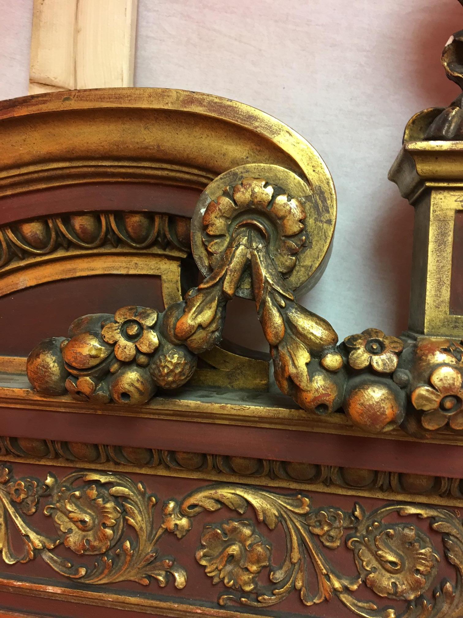 Gold Leaf Wood Carved Mirror with Figures on Each Side and Top Shell, circa 1890 In Good Condition In Savannah, GA