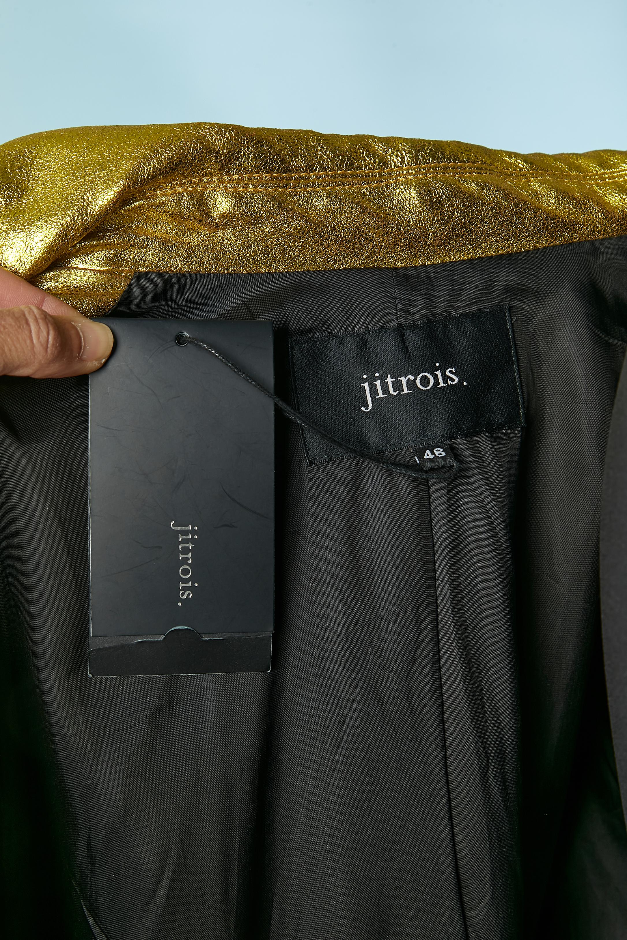 Gold leather jacket with Grafittis and paint on the back JITROIS New For Sale 3