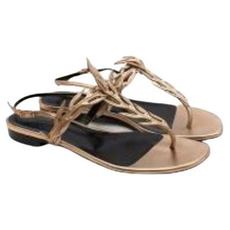 Gold leather olive branch Myrthe thong sandals For Sale at 1stDibs