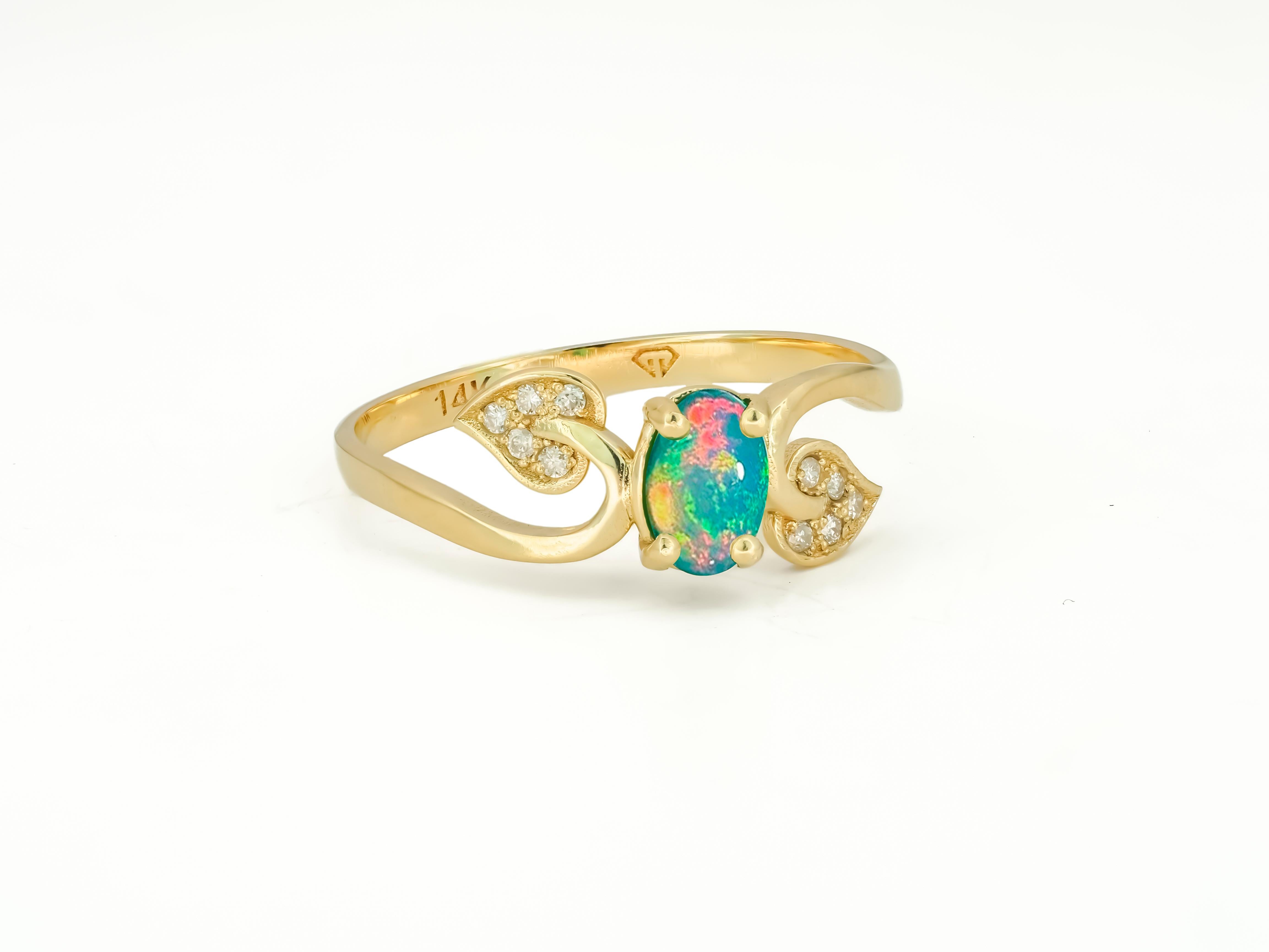 Modern Gold leaves ring with opal.  For Sale