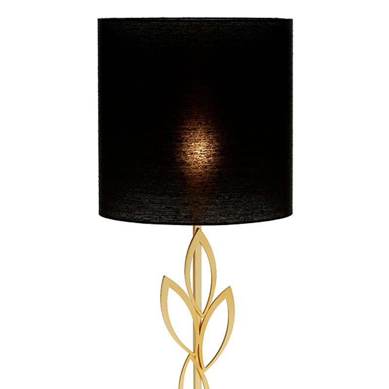 Table lamp gold Leaves with structure
in gold plated brass on oxide black base.
With black shade included. 1 bulb, lamp
holder type E27, max 40 watt. bulb not
included.