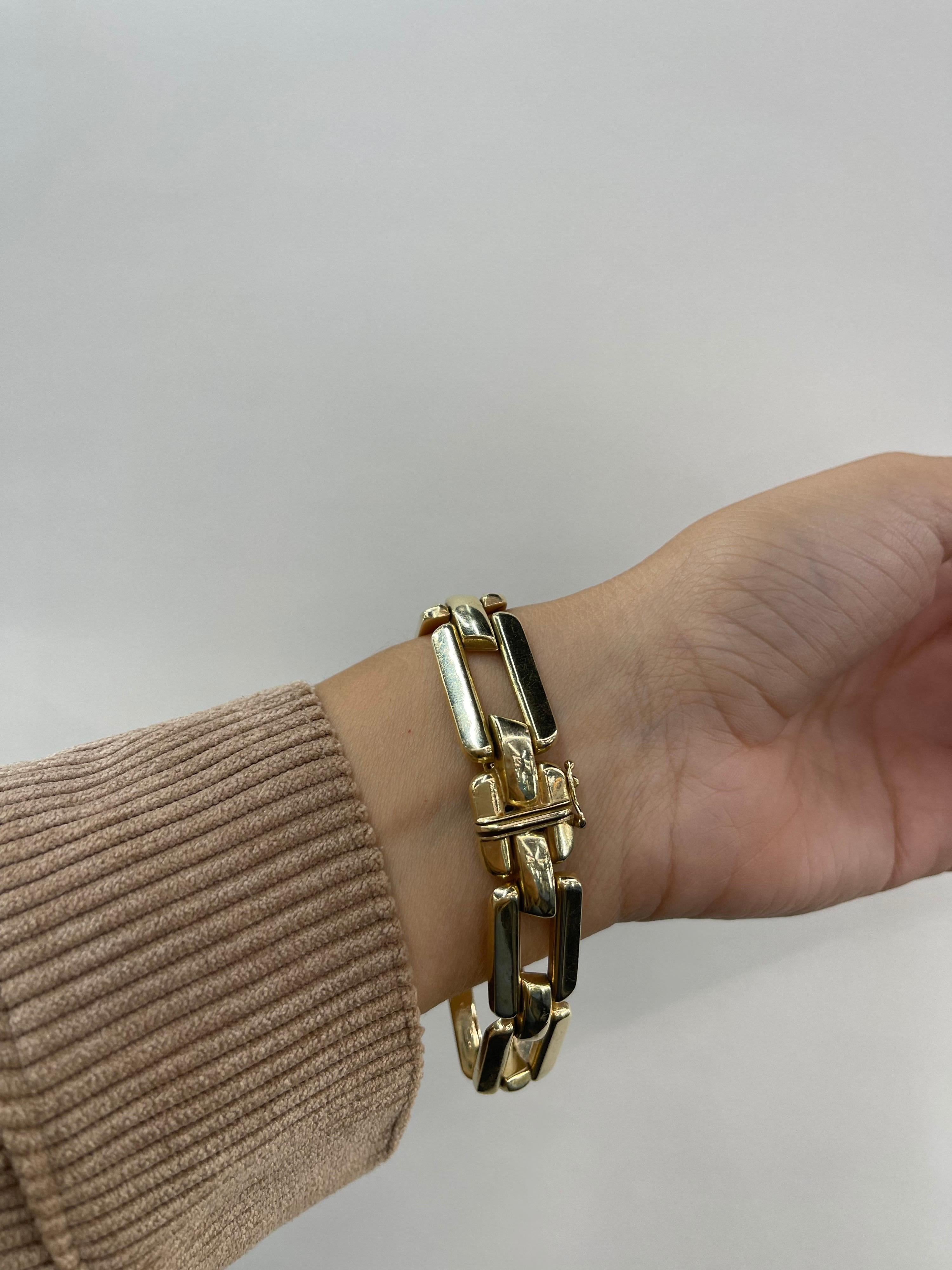 Contemporain Bracelet à maillons rectangulaires en or jaune 14 carats 24,5 grammes 7,15 pouces  en vente