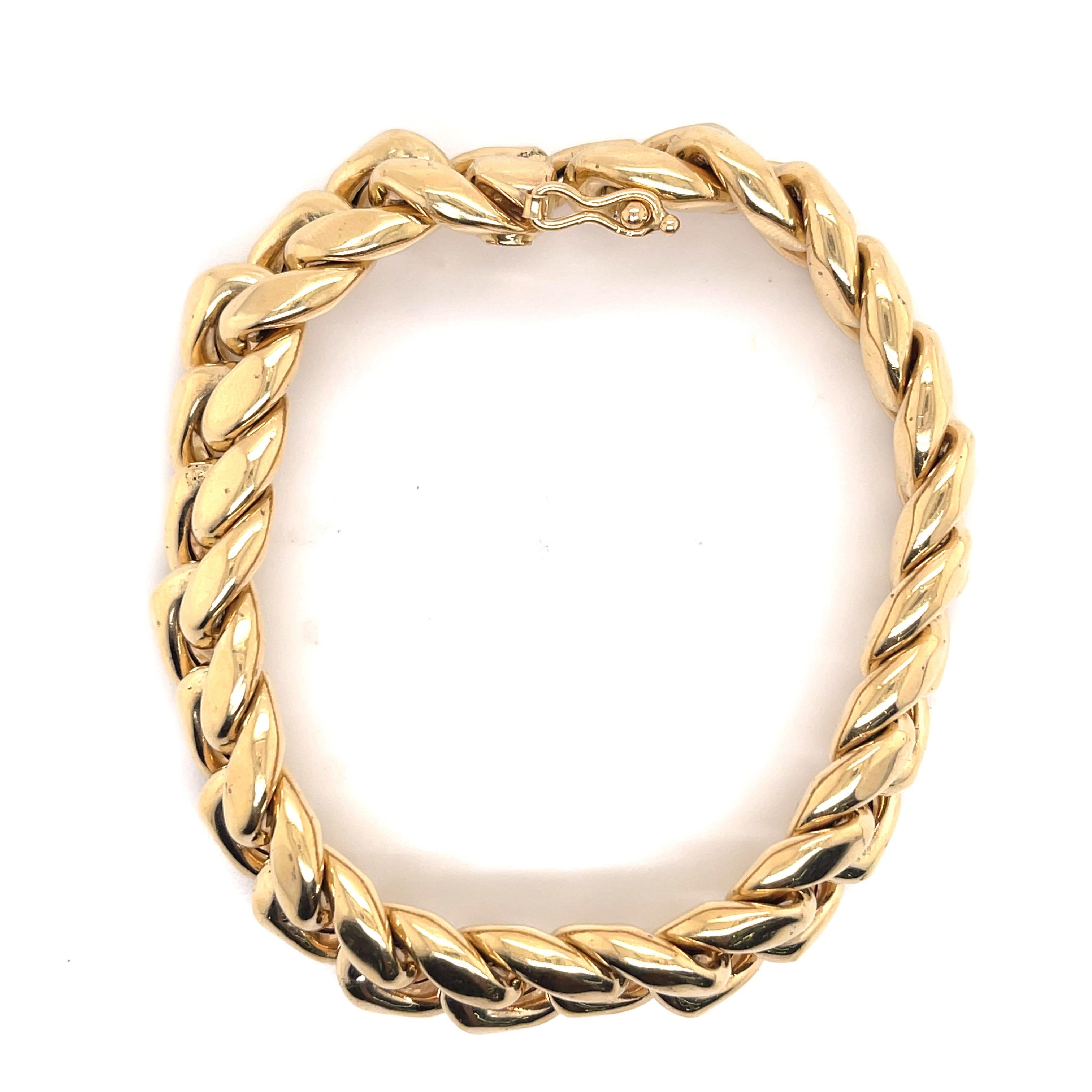 Contemporary Cuban Link Bracelet 14 Karat Yellow Gold 43.3 Grams 8.38 Inches For Sale