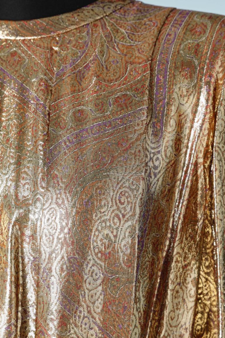 Marrone Completo in broccato lurex oro con cintura Circa anni '70 in vendita