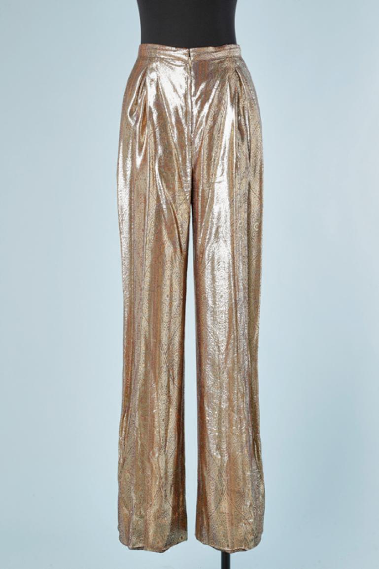 Completo in broccato lurex oro con cintura Circa anni '70 in vendita 2