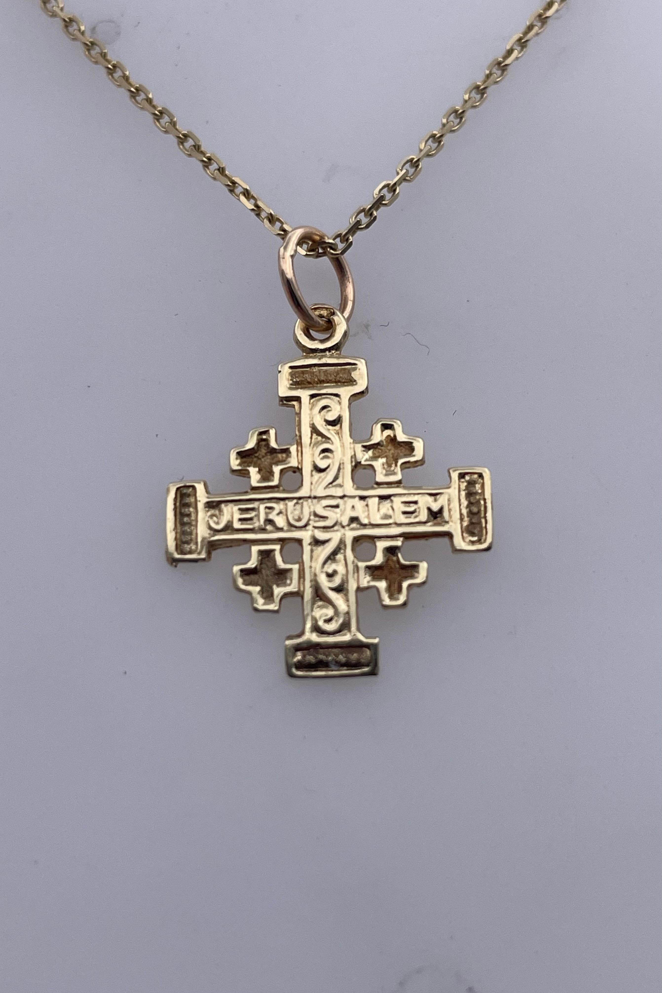 18k gold jerusalem cross pendant