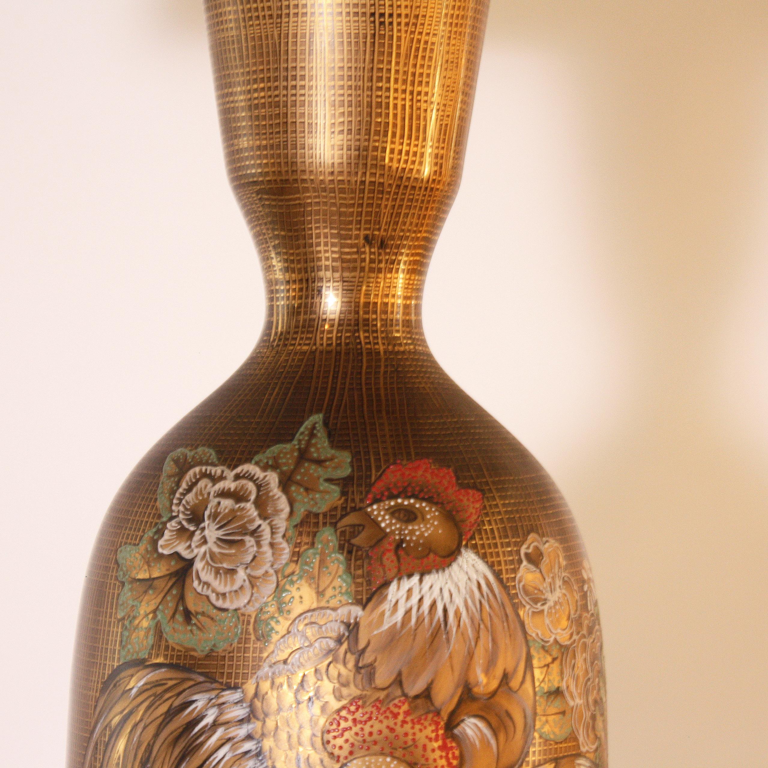 Gold Marbro Styled Lamp with Hand-Painted Rooster, circa 1960 In Good Condition In Dallas, TX