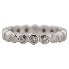 Gold Memory Ring - Or blanc 18 carats avec 17 diamants