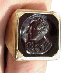 Gold Men's Ring with Intaglio Portrait in Carnelian