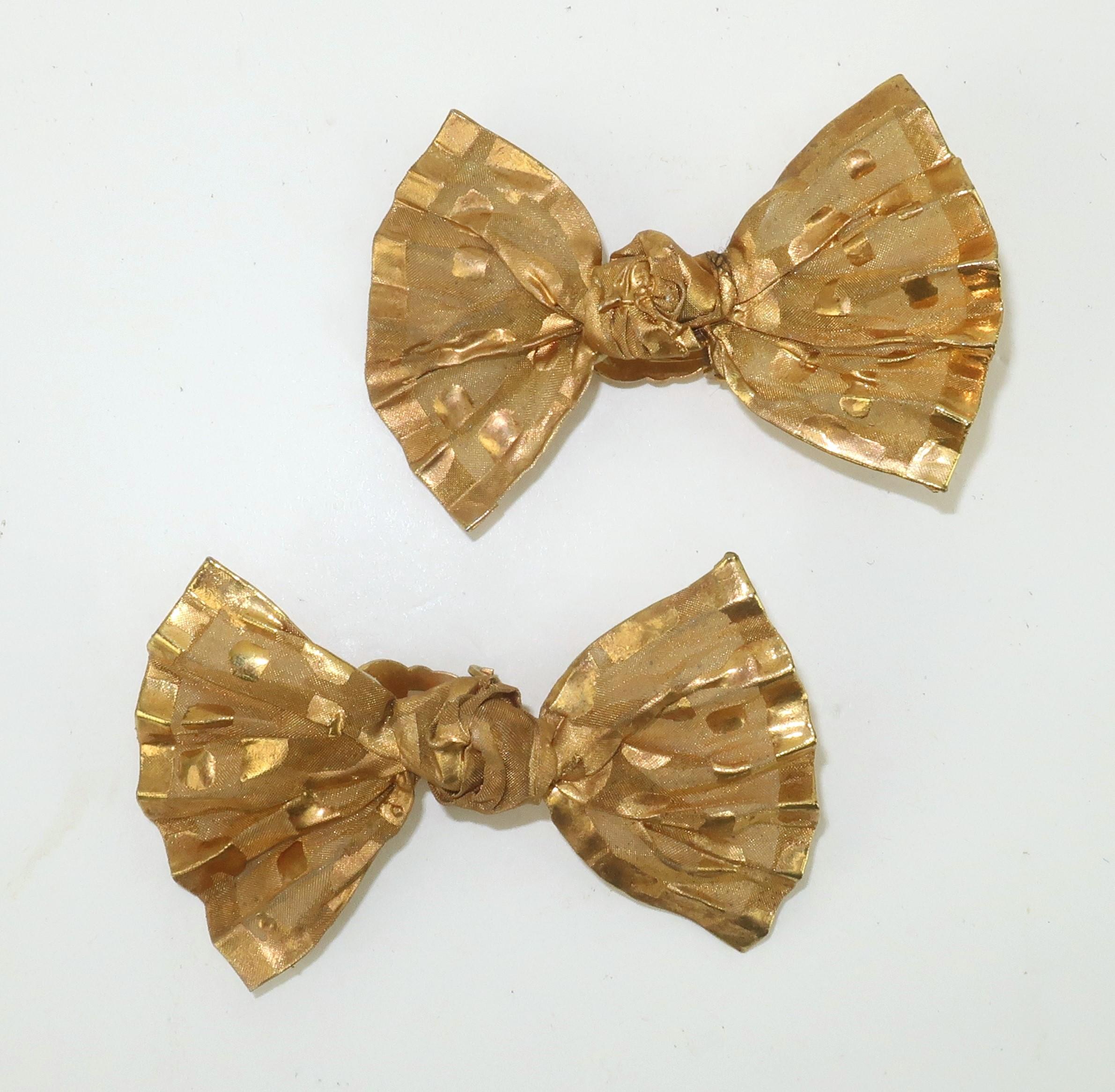 Gold Metal Mesh Bow Shaped Earrings, 1980’s 1