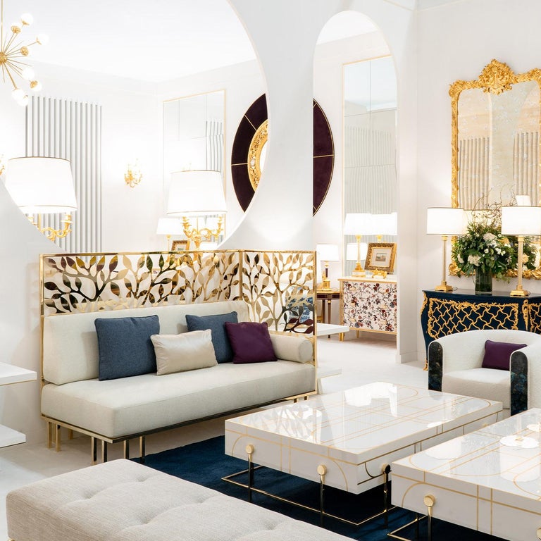 Gold Metal Sofa with Sculptural Backrest For Sale at 1stDibs