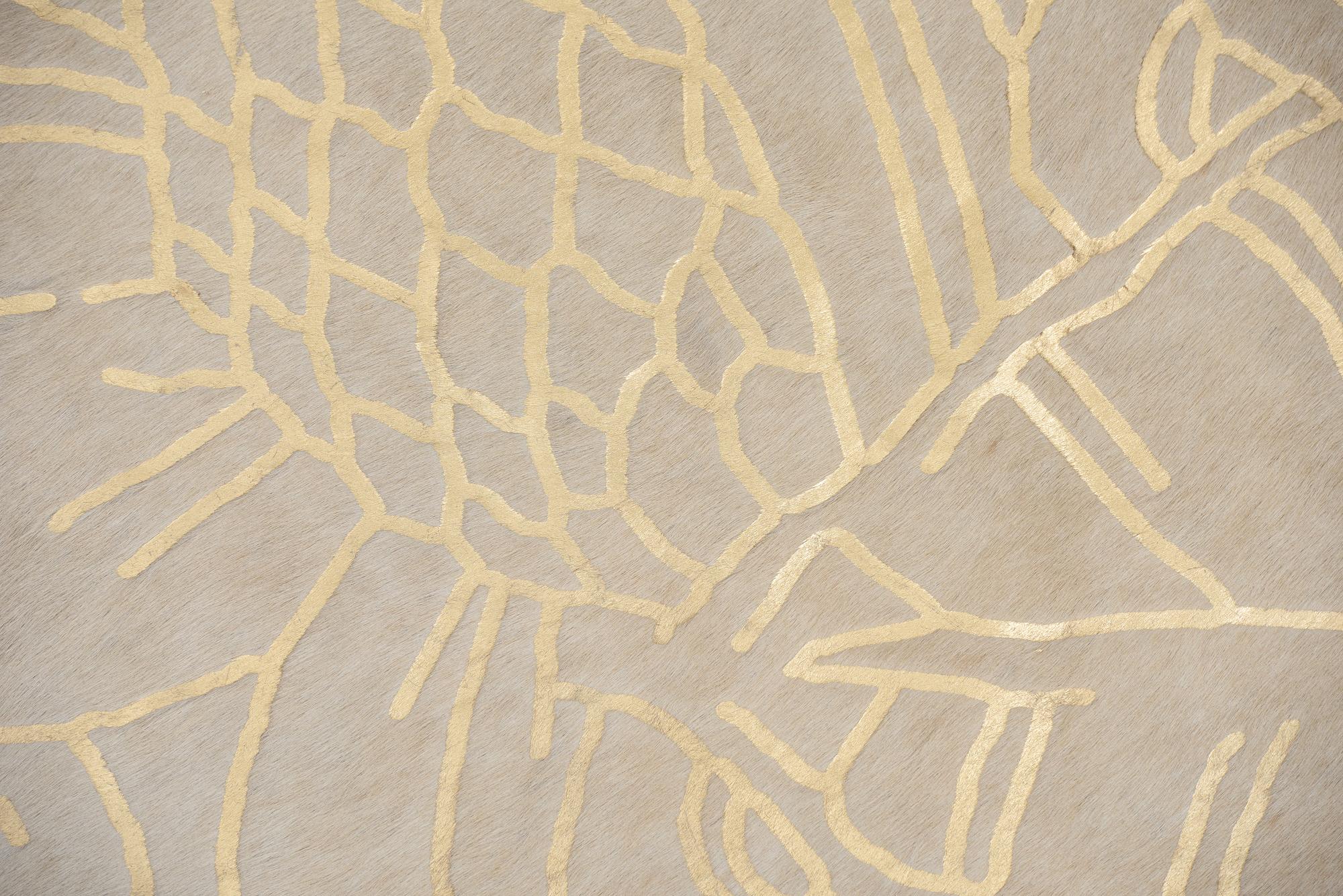 Contemporary Gold Metallic Boho Batik Pattern Cream Cowhide Rug, Medium For Sale