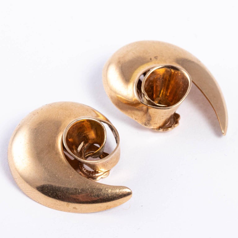 Gold MidCentury Modern ClipOn Earrings For Sale at 1stDibs