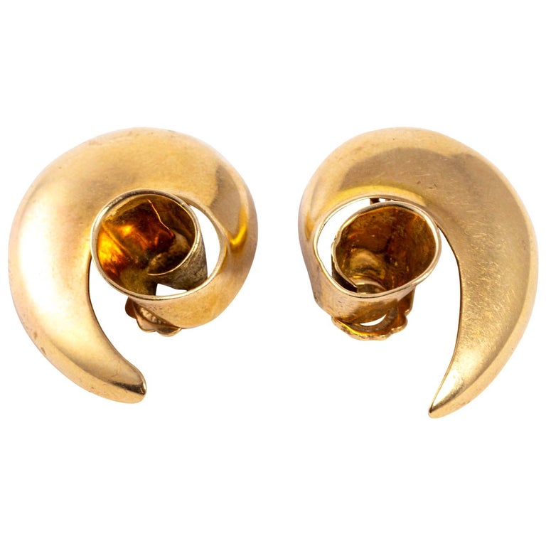 Gold MidCentury Modern ClipOn Earrings For Sale at 1stDibs