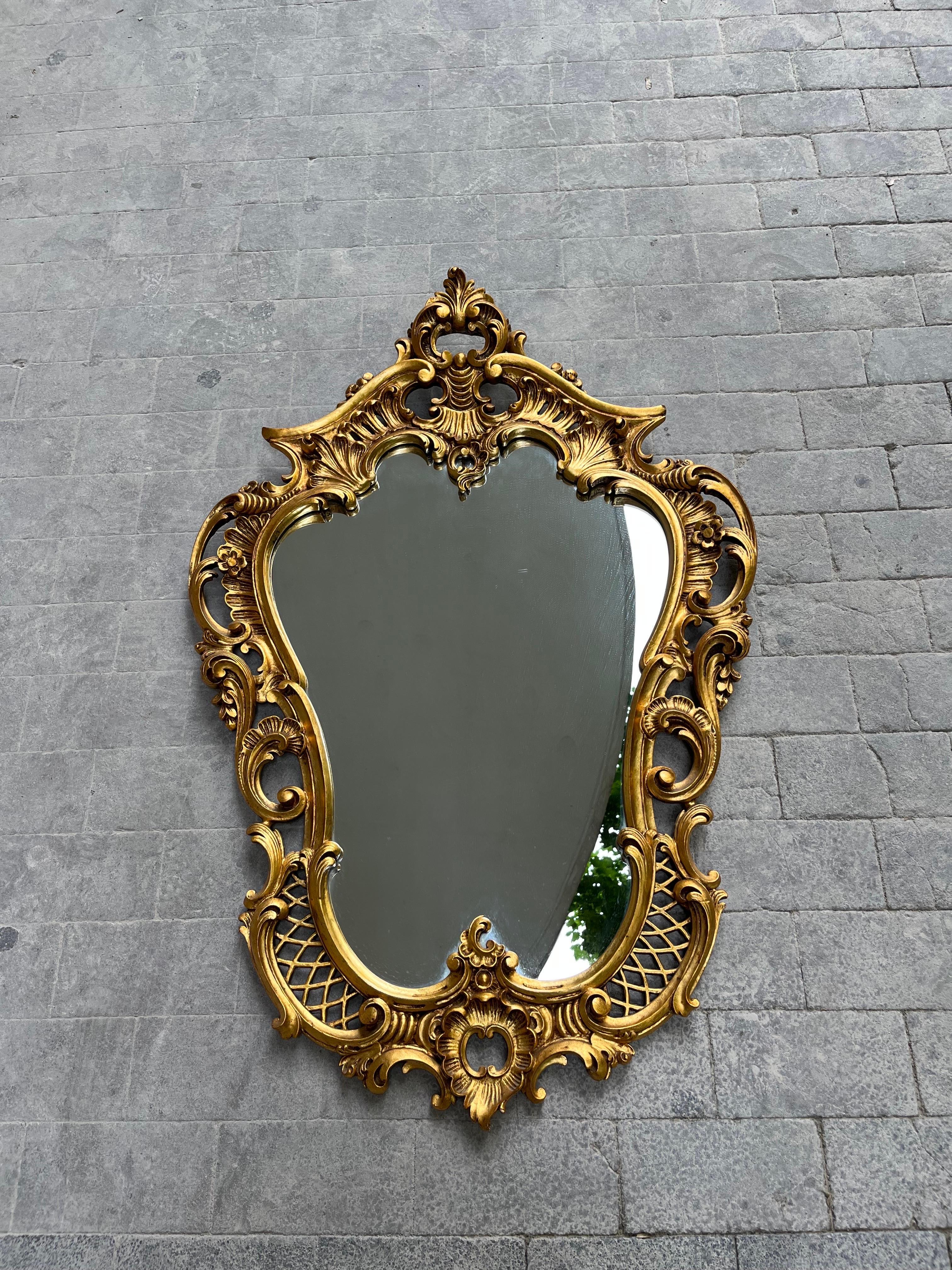 Gold Mirror Antiques, 1900s  In Good Condition For Sale In Foggia, FG