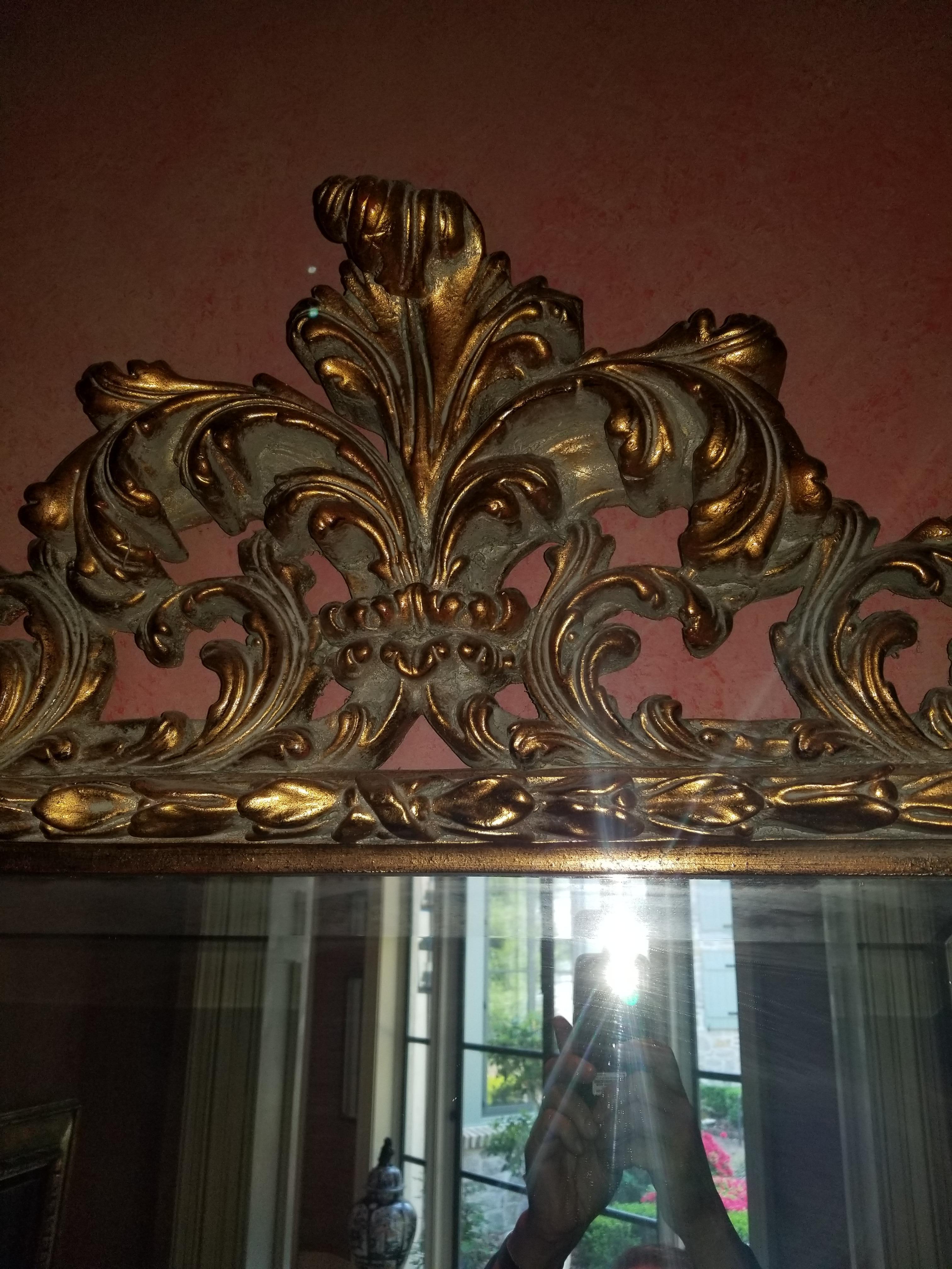 Giltwood Mirror Decorated with Scrolls, 20th Century In Good Condition For Sale In Savannah, GA