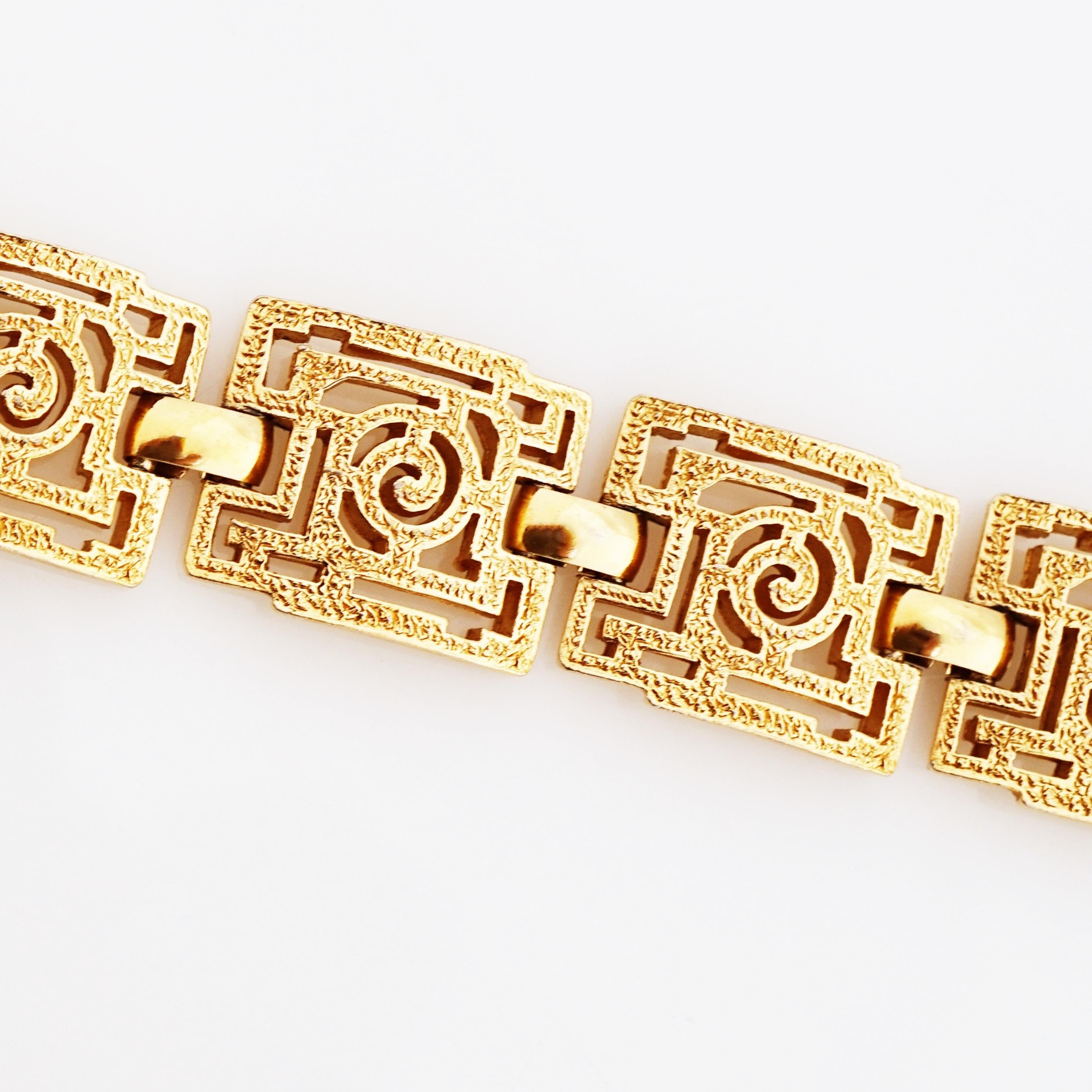 Gold Modernist Textured Swirl Panel Link Bracelet By Crown Trifari, 1960s 1