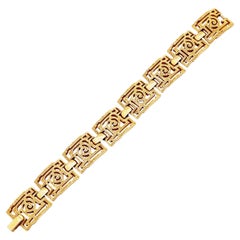 Gold Modernist Textured Swirl Panel Link Bracelet By Crown Trifari, 1960s