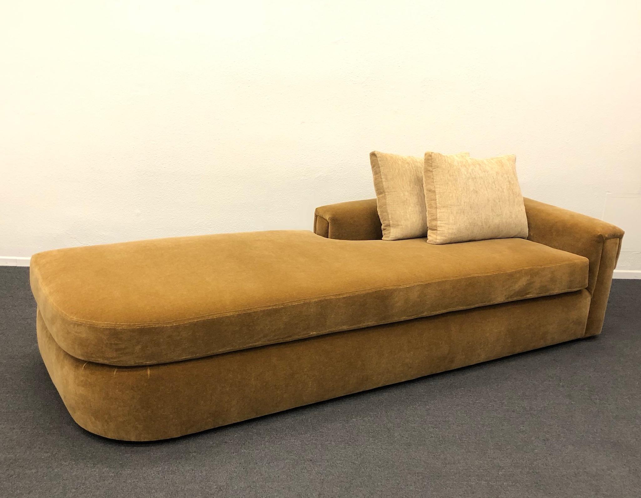 Gold Mohair Chaise by Steve Chase In Excellent Condition In Palm Springs, CA