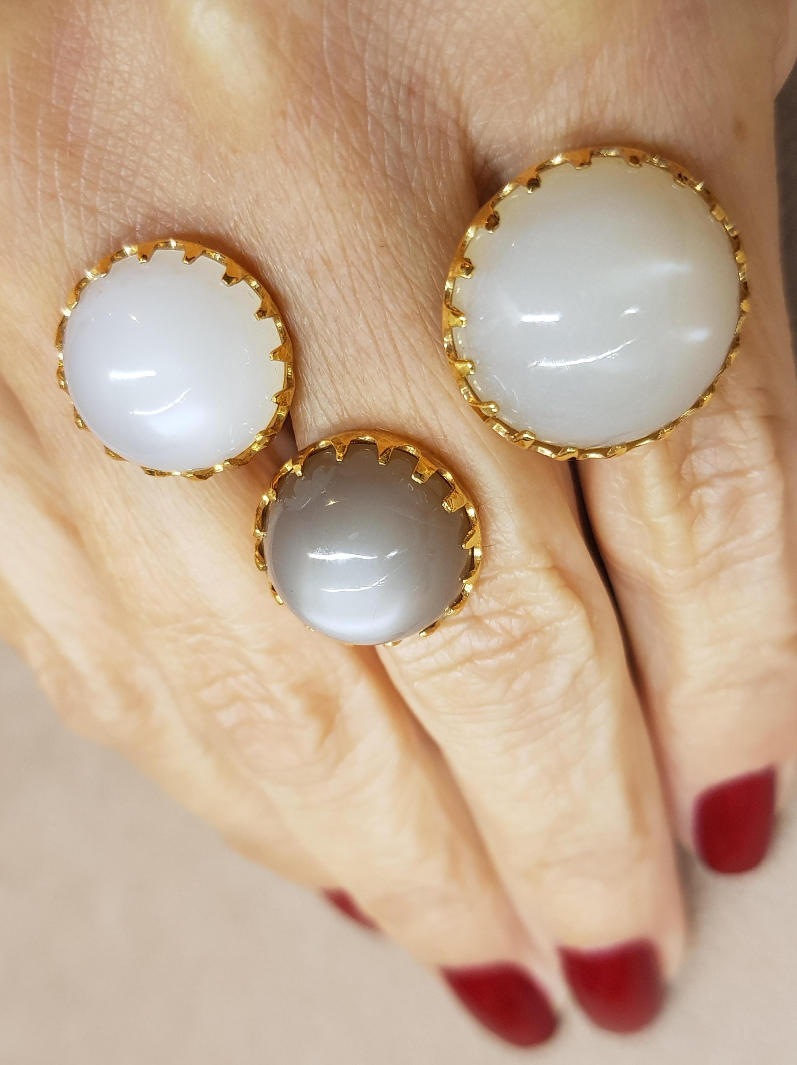 Contemporary Gold Moonstone Modern Ring For Sale