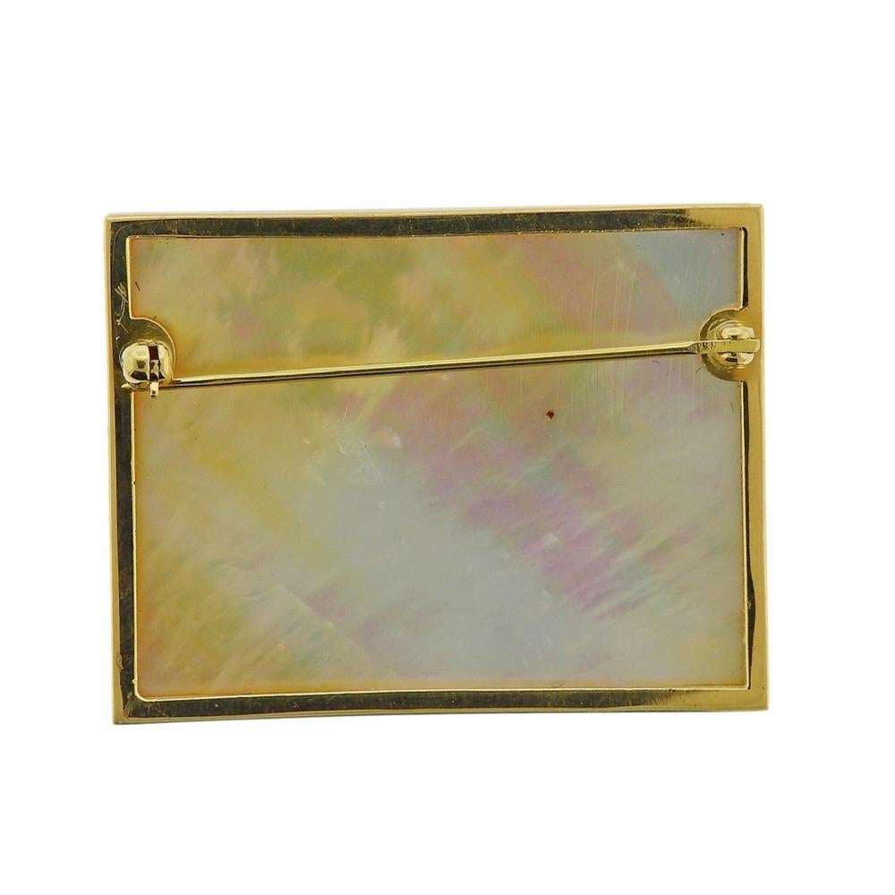 Gold Mother of Pearl Reverse Dog Painting Brooch In Good Condition For Sale In New York, NY