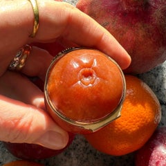 Gold-Mounted Agate Bonbonnière in the Form of an Orange, mid-18th century.