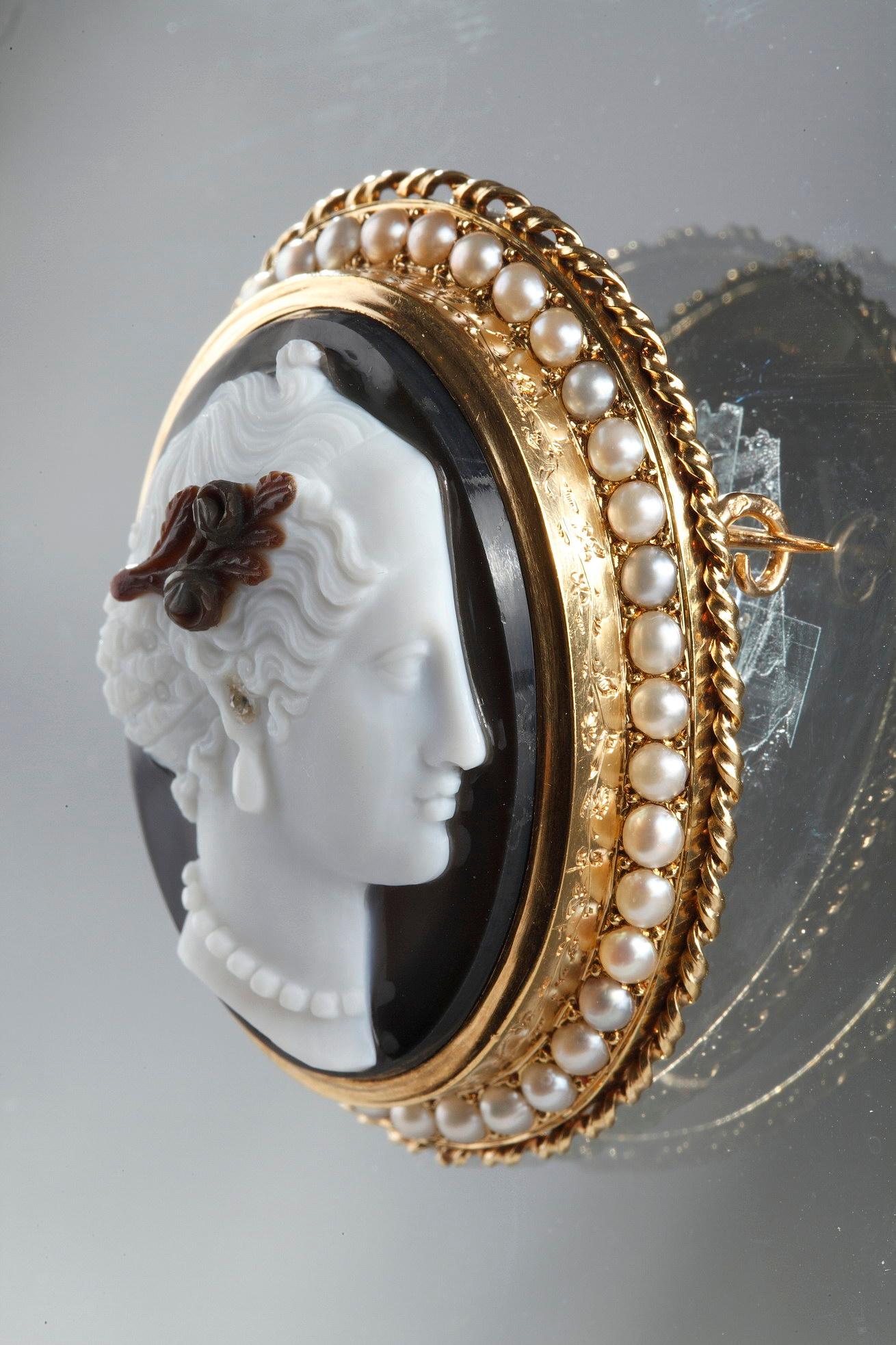 Gold-Mounted Agate Cameo Brooch, Second Part of the 19th Century, Napoleon III 6
