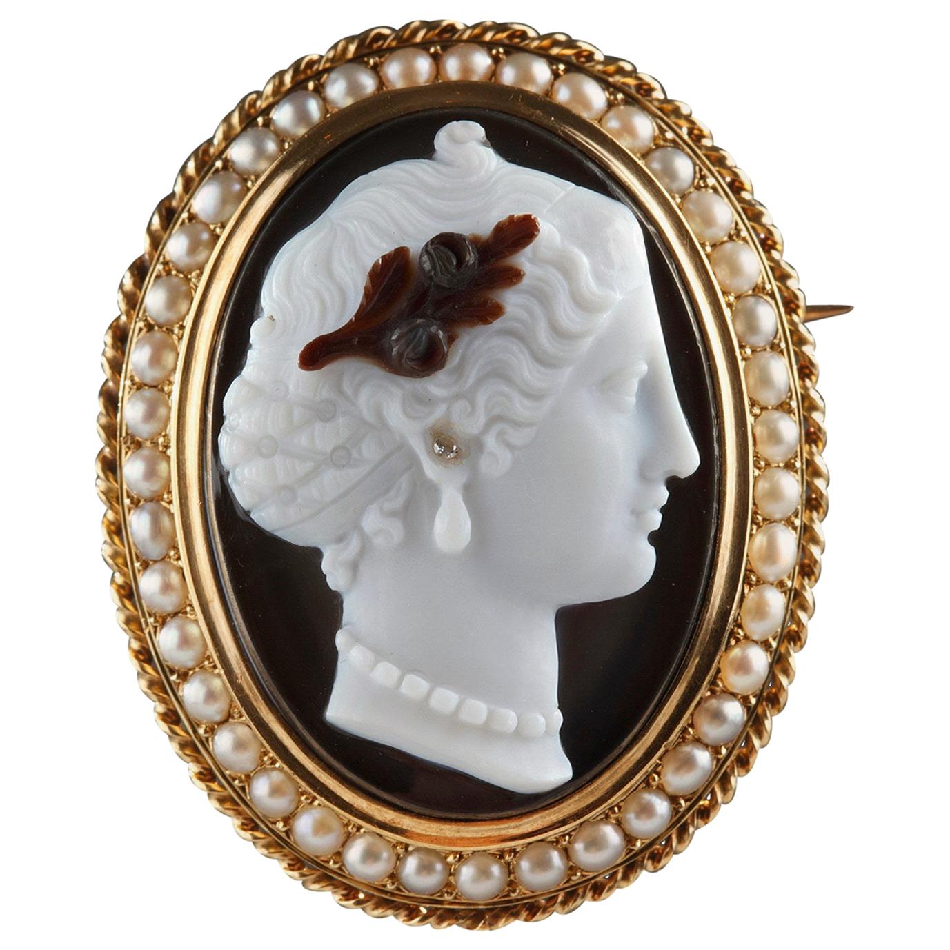 Gold-Mounted Agate Cameo Brooch, Second Part of the 19th Century, Napoleon III
