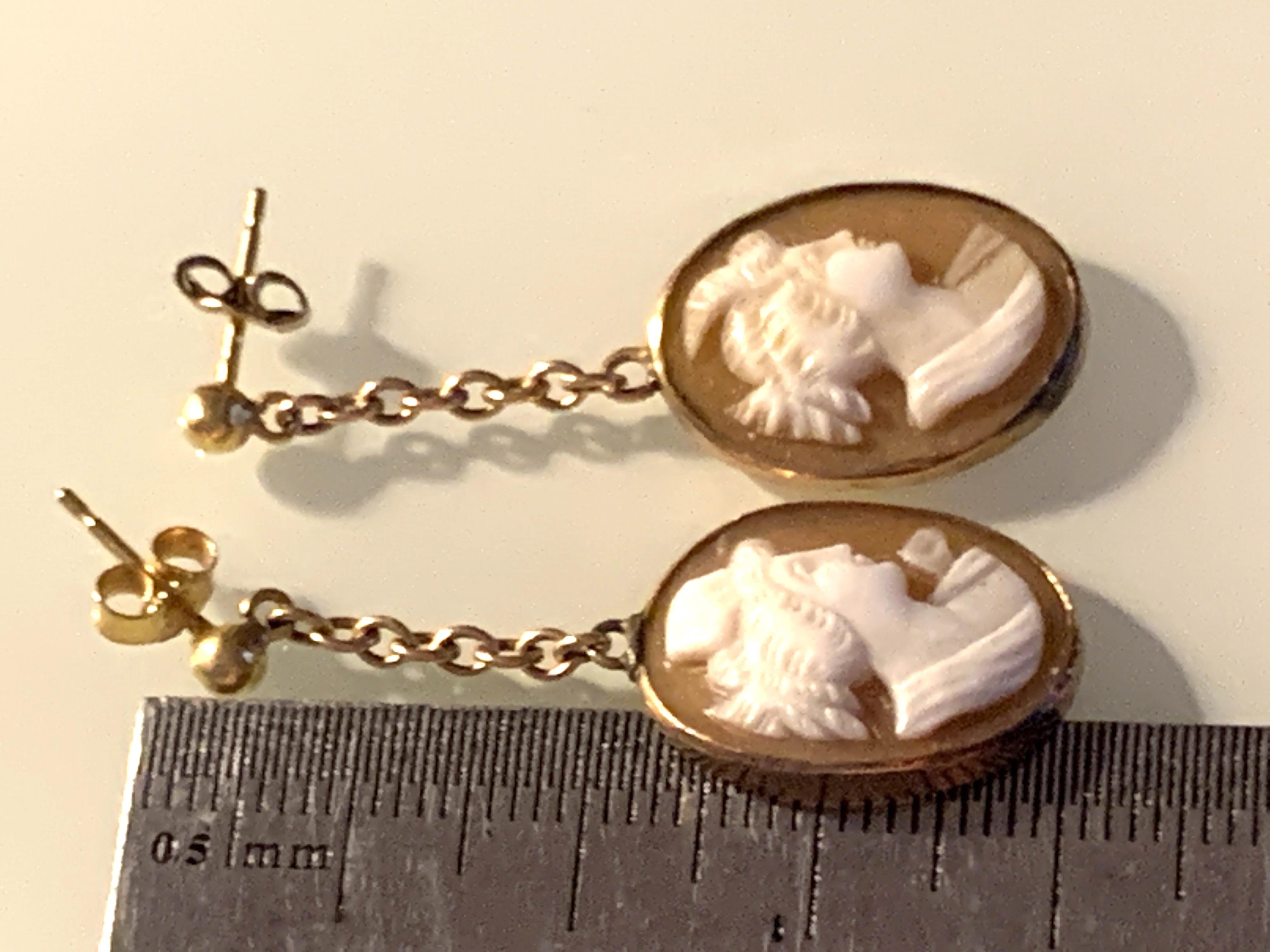 Gold Mounted Cameo Earrings For Sale 3