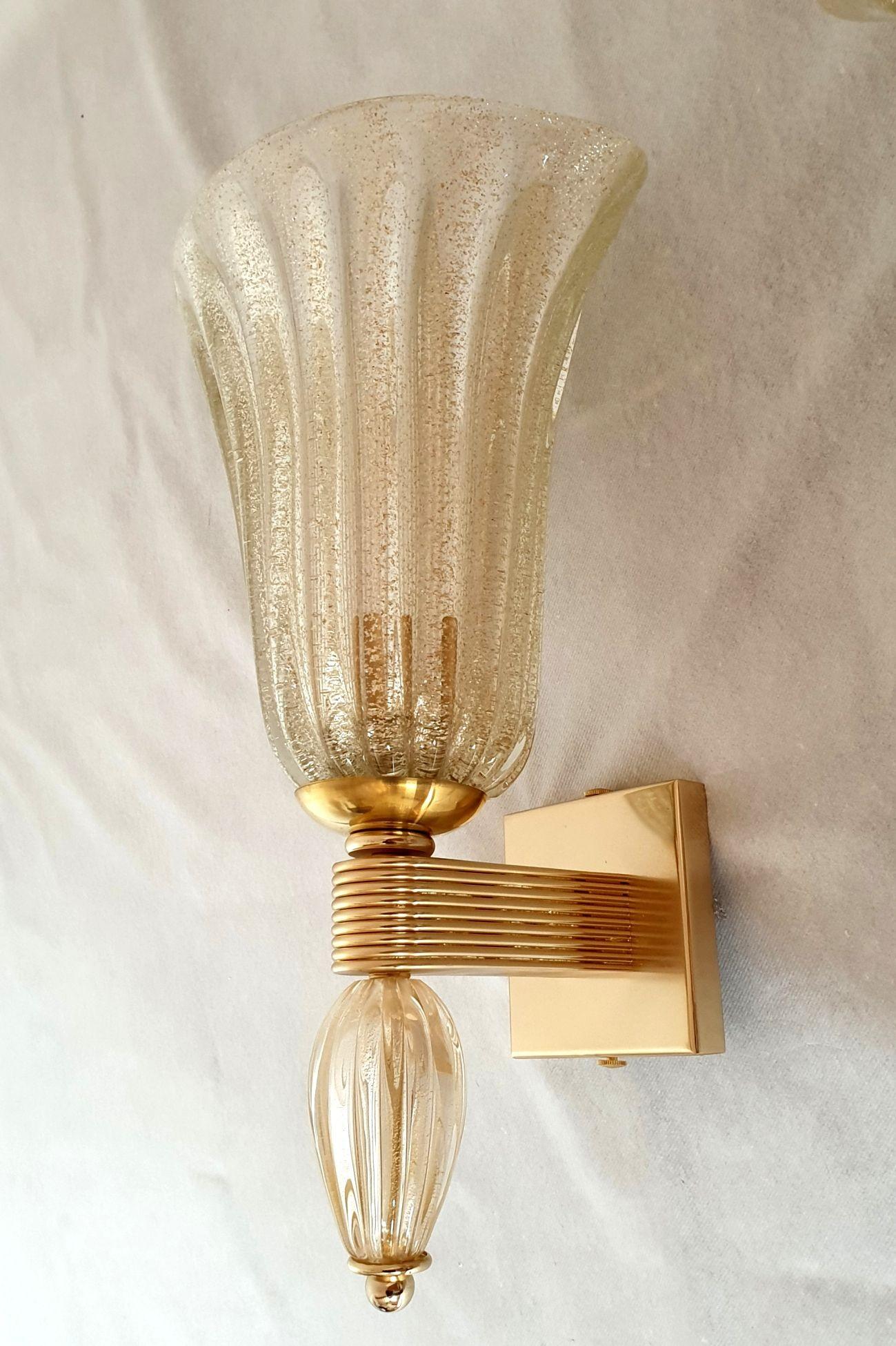 Late 20th Century Gold Murano glass Neoclassical sconces, Italy For Sale