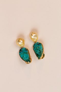 Pendants d'oreilles en or et perles naturelles Azzurrite et or 18 carats, fabriqués à la main