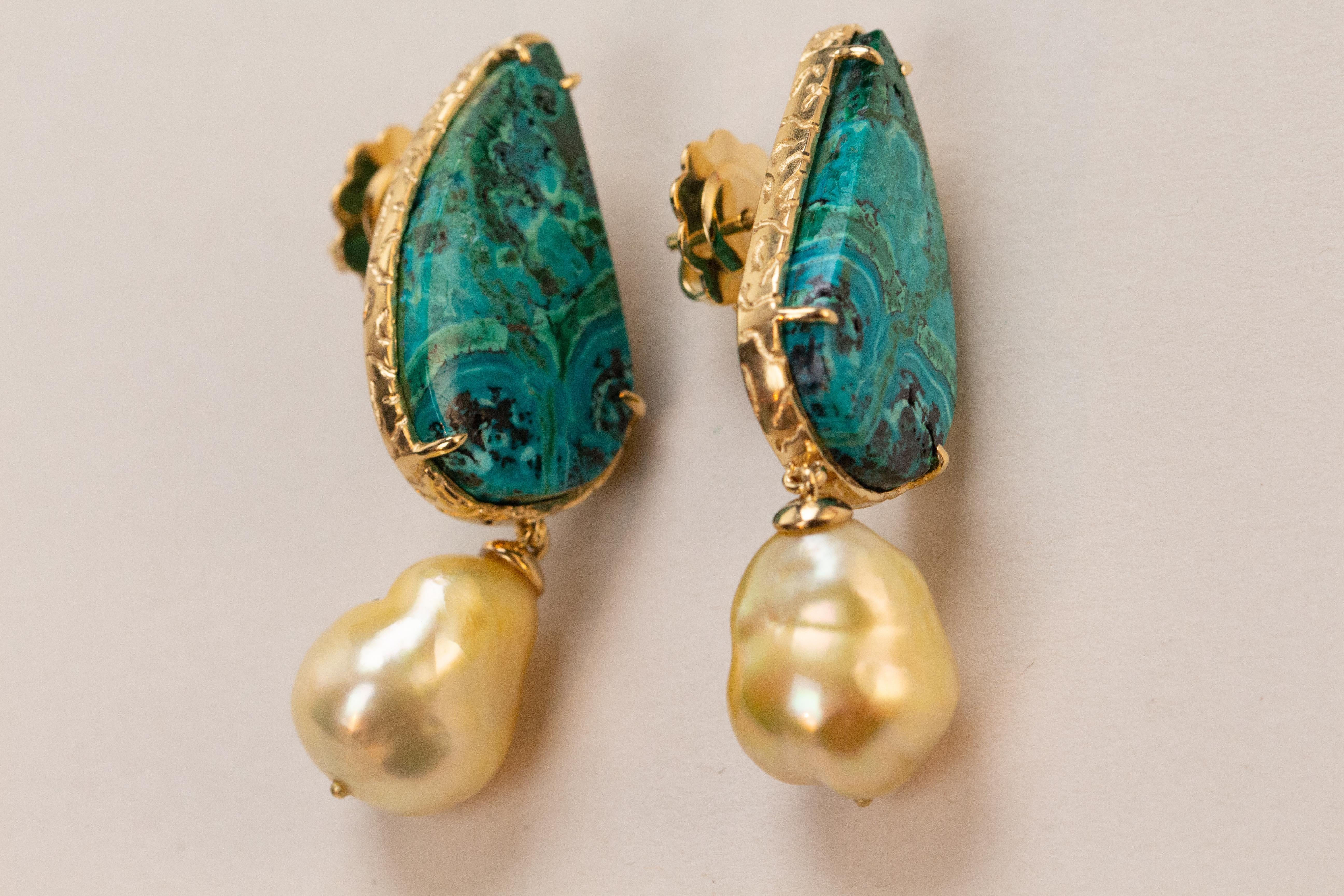Mixed Cut Gold Natural Pearls Dangle Earrings Azzurrite and 18k Gold Hand Made For Sale