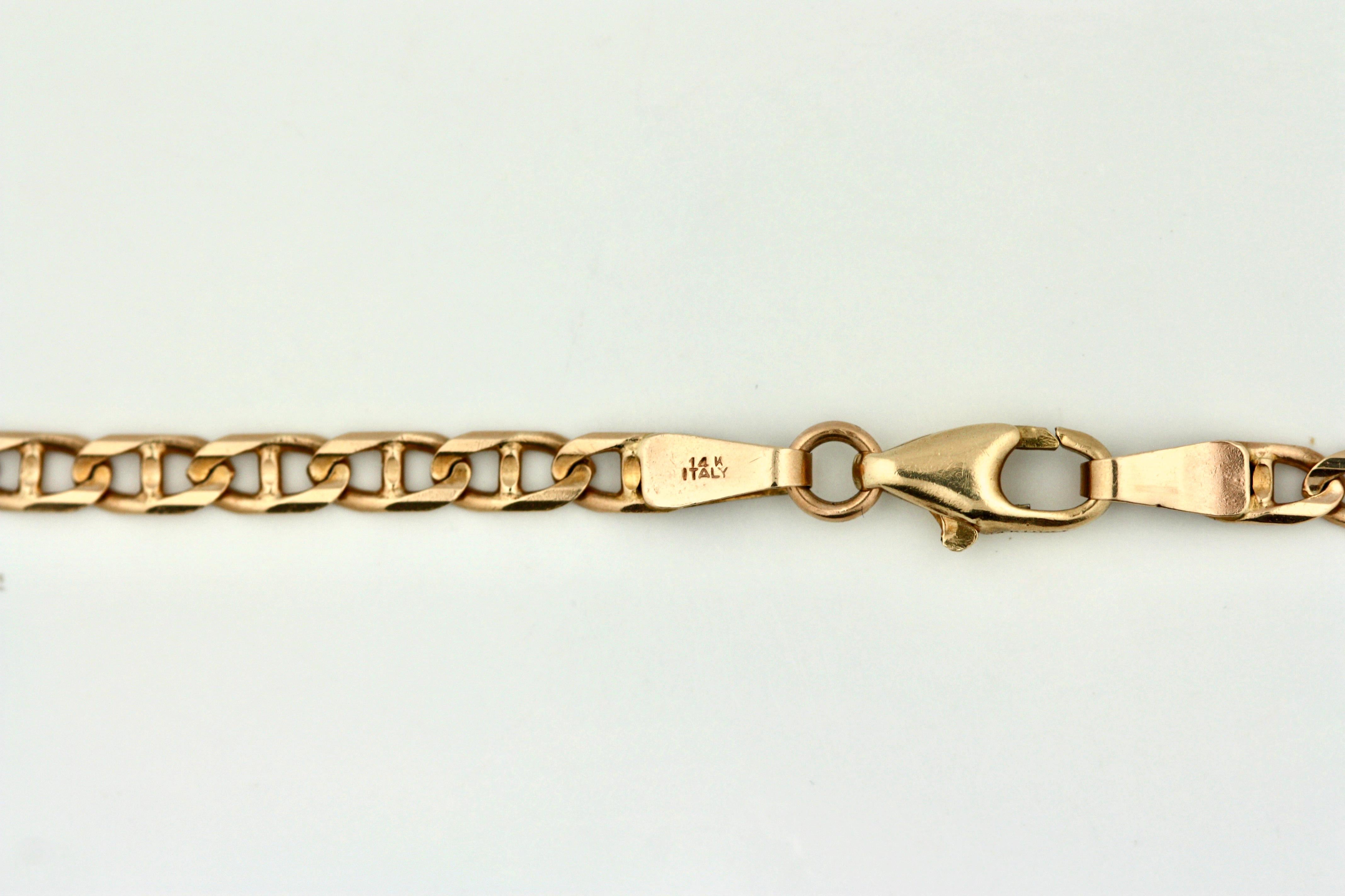 Gold-Halskette
Besteht aus länglichen Goldgliedern.
Länge 24 Zoll
14 Karat Gold
Bruttogewicht etwa 9.1 dwts
